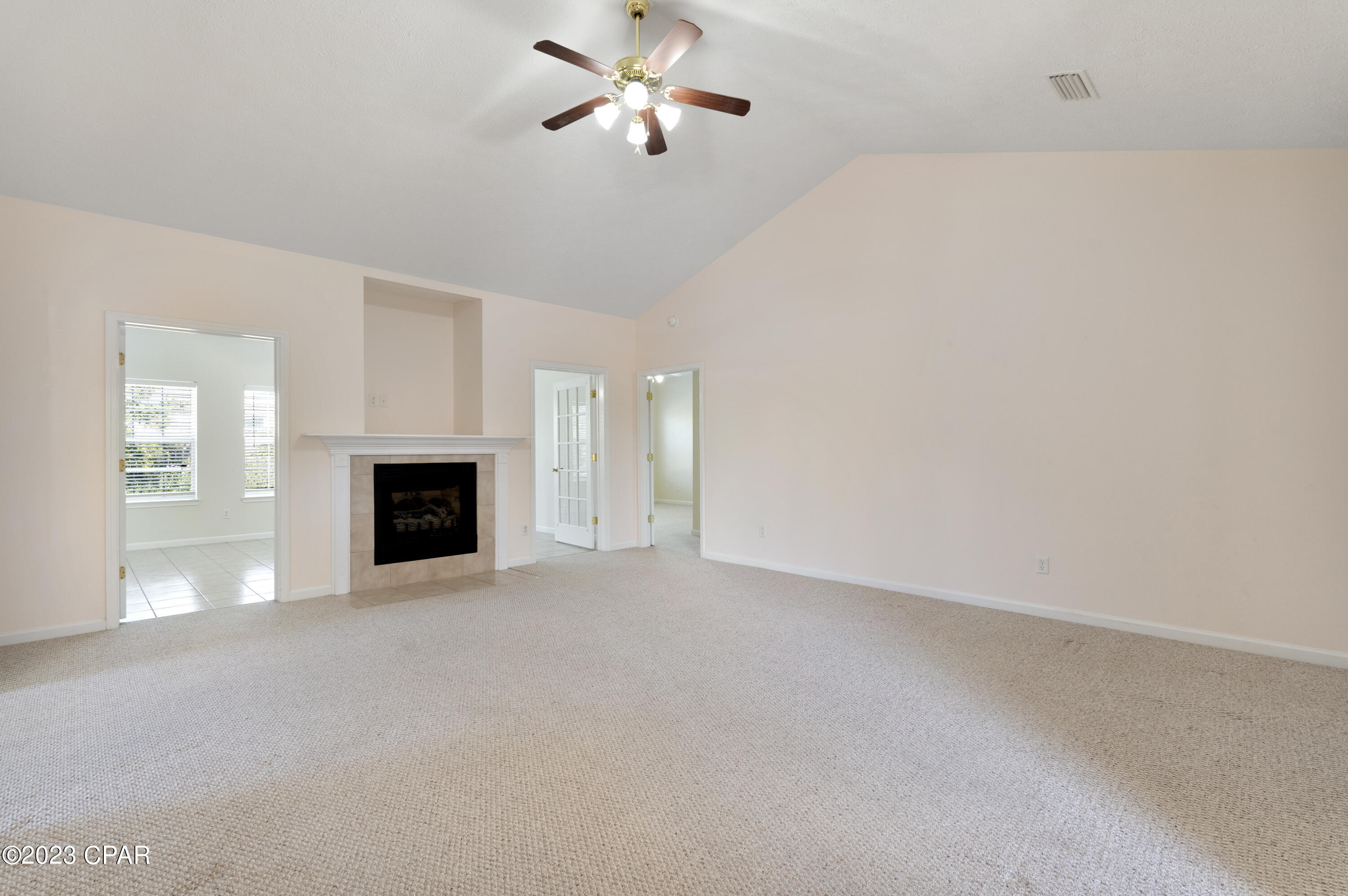 2210 Camryn's Crossing