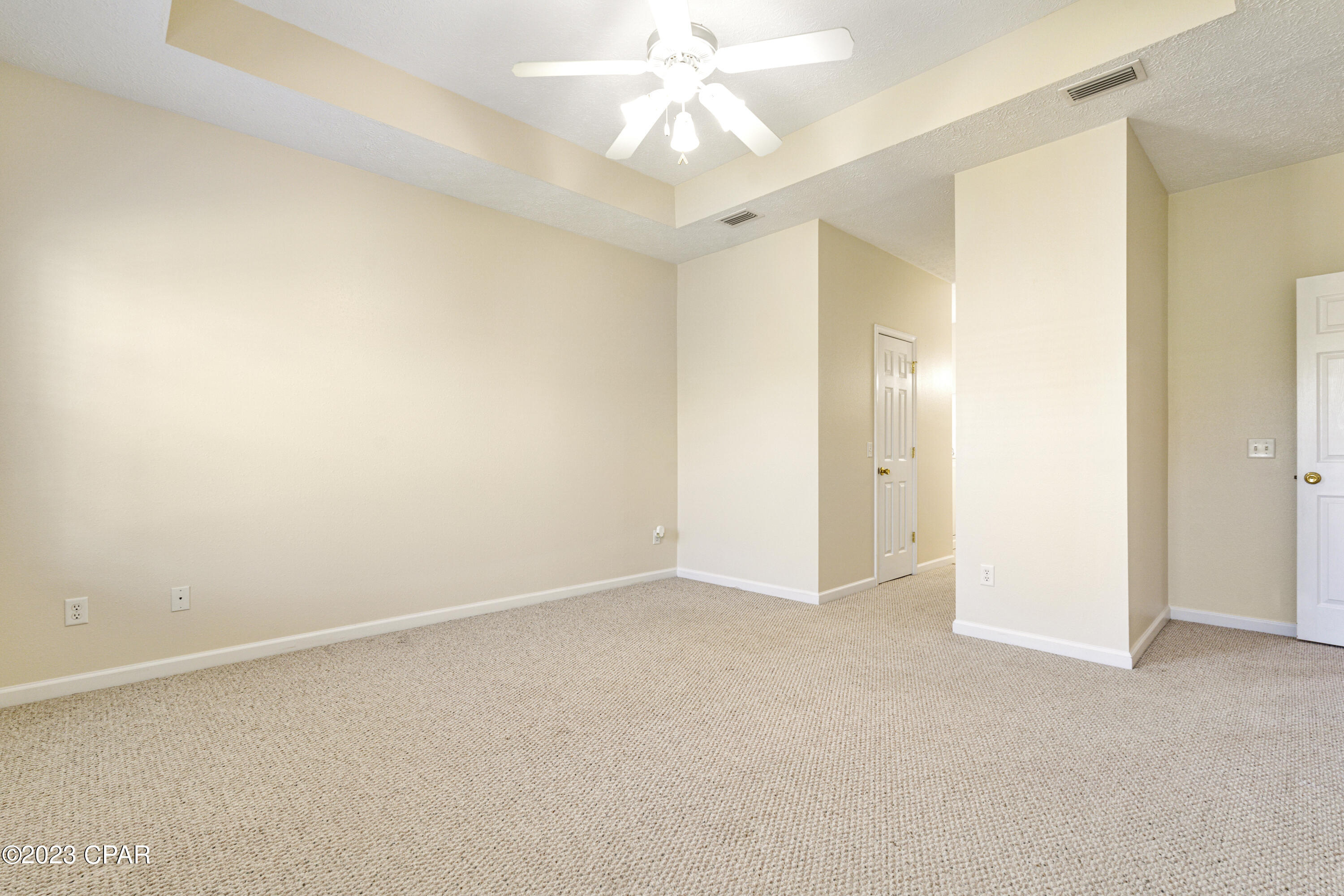 2210 Camryn's Crossing