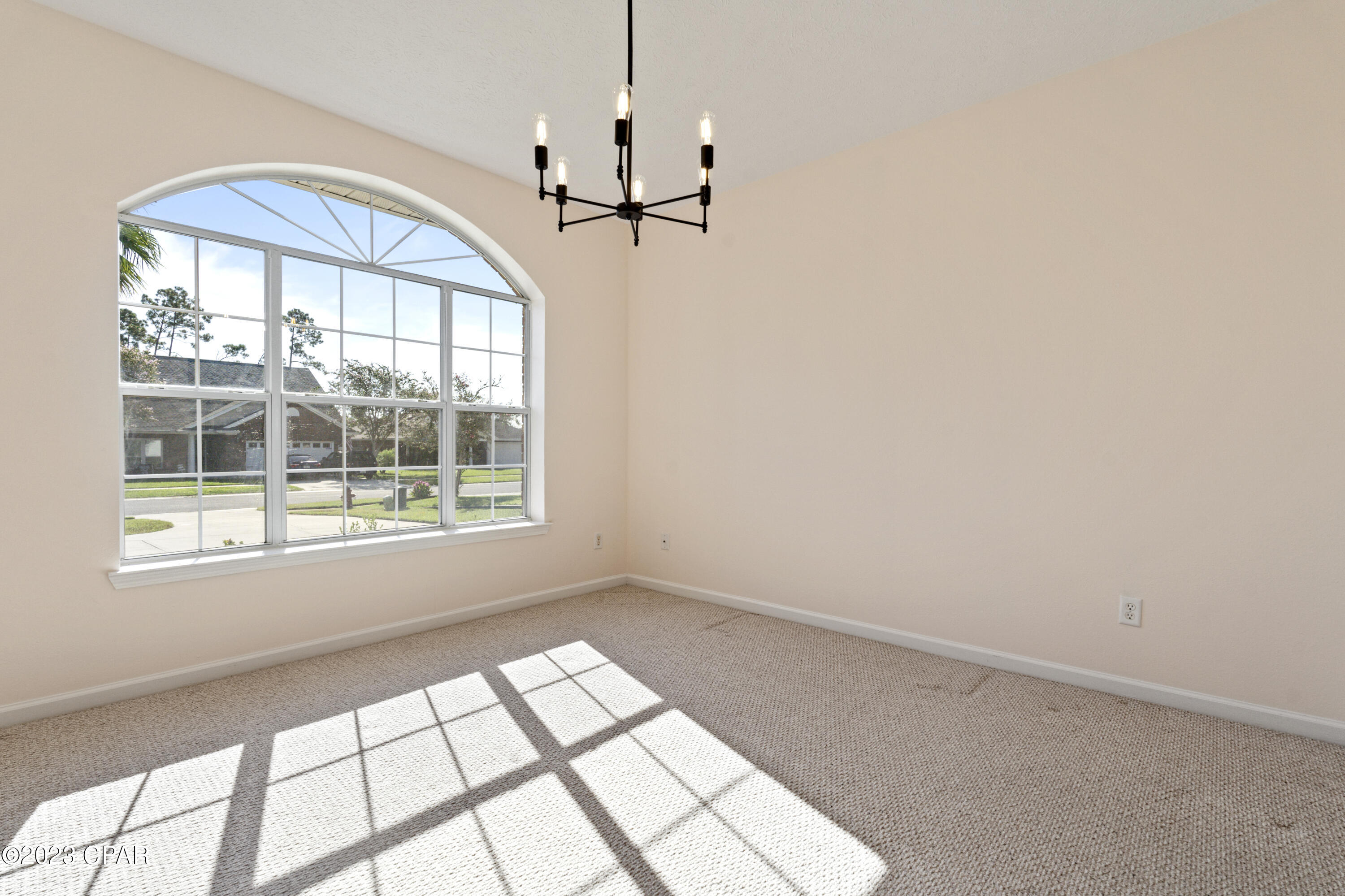 2210 Camryn's Crossing