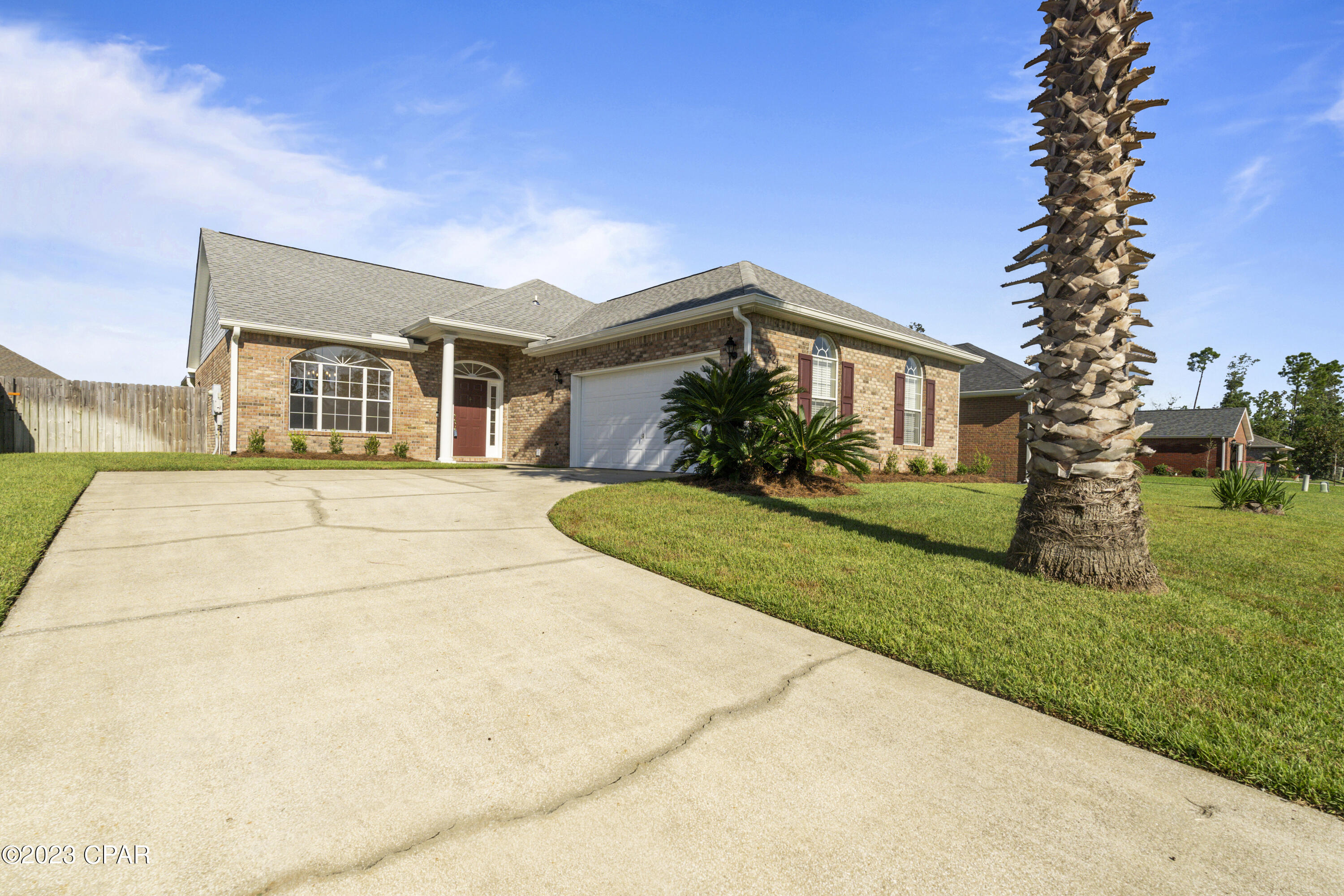 2210 Camryn's Crossing