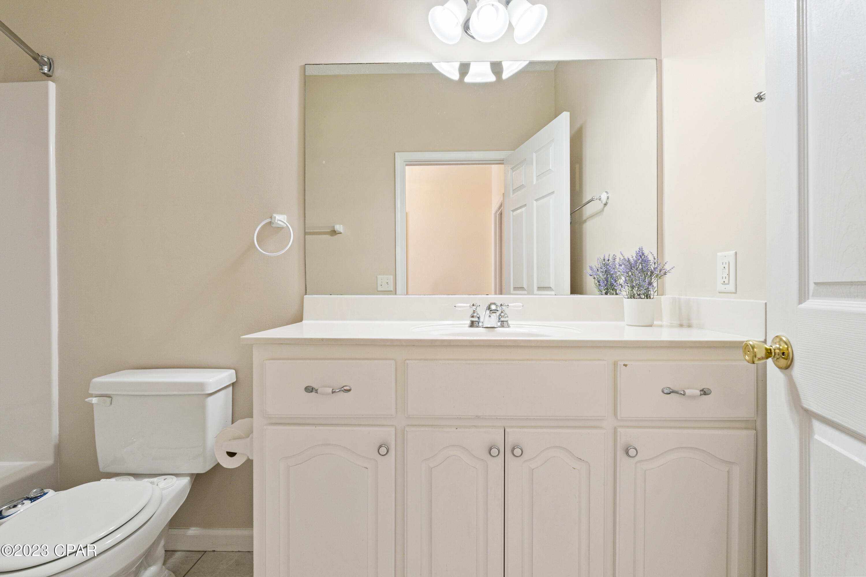 2210 Camryn's Crossing