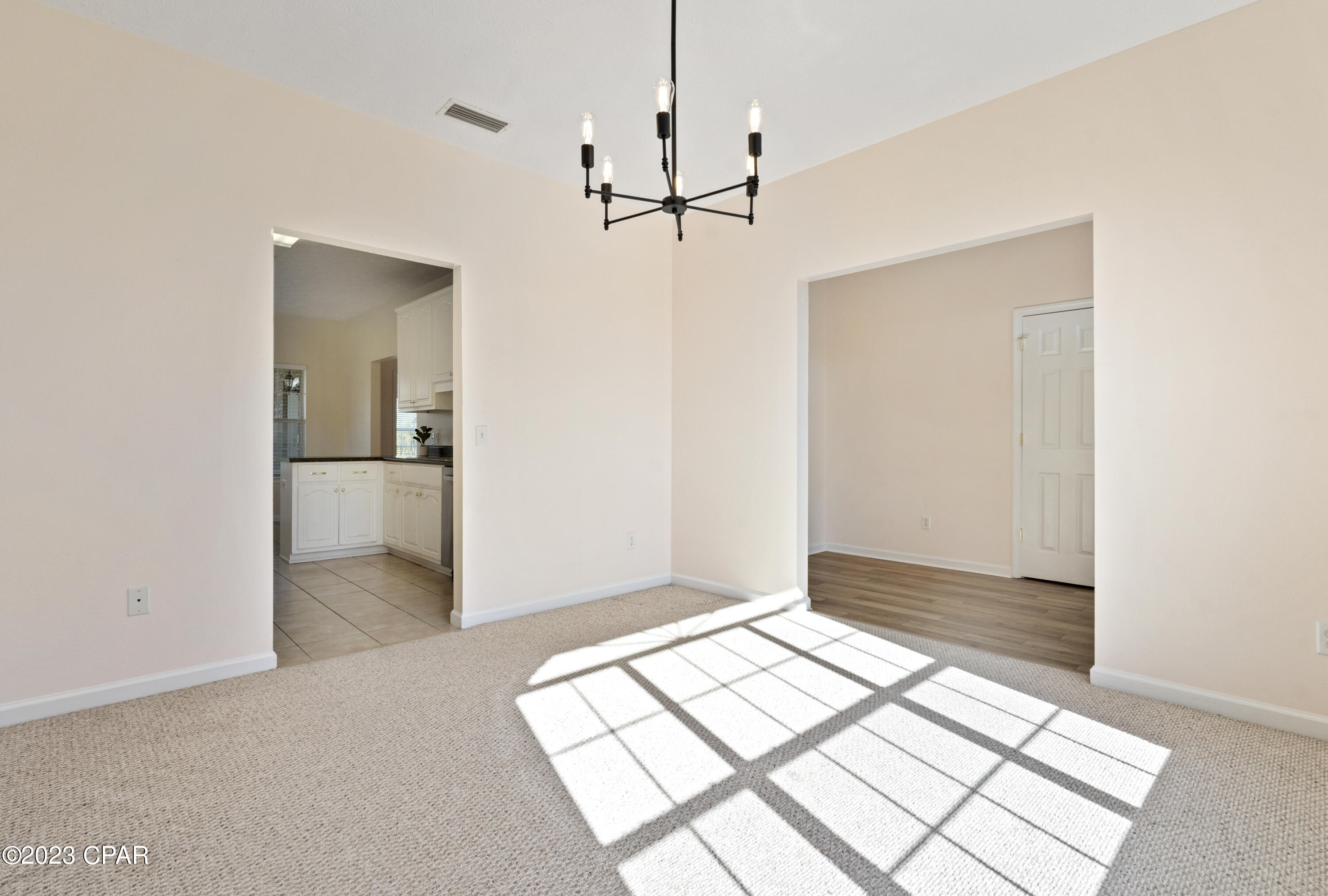 2210 Camryn's Crossing