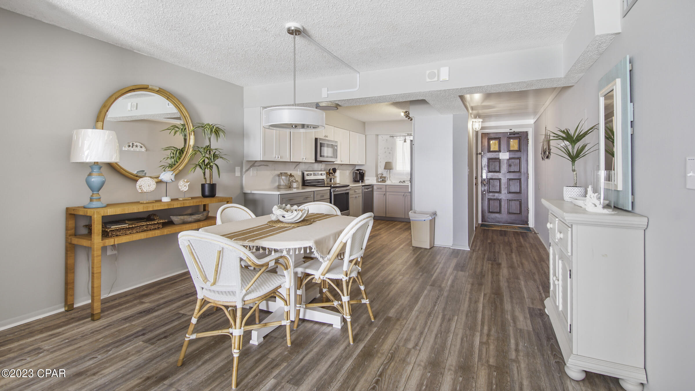 5801 Thomas Drive 805