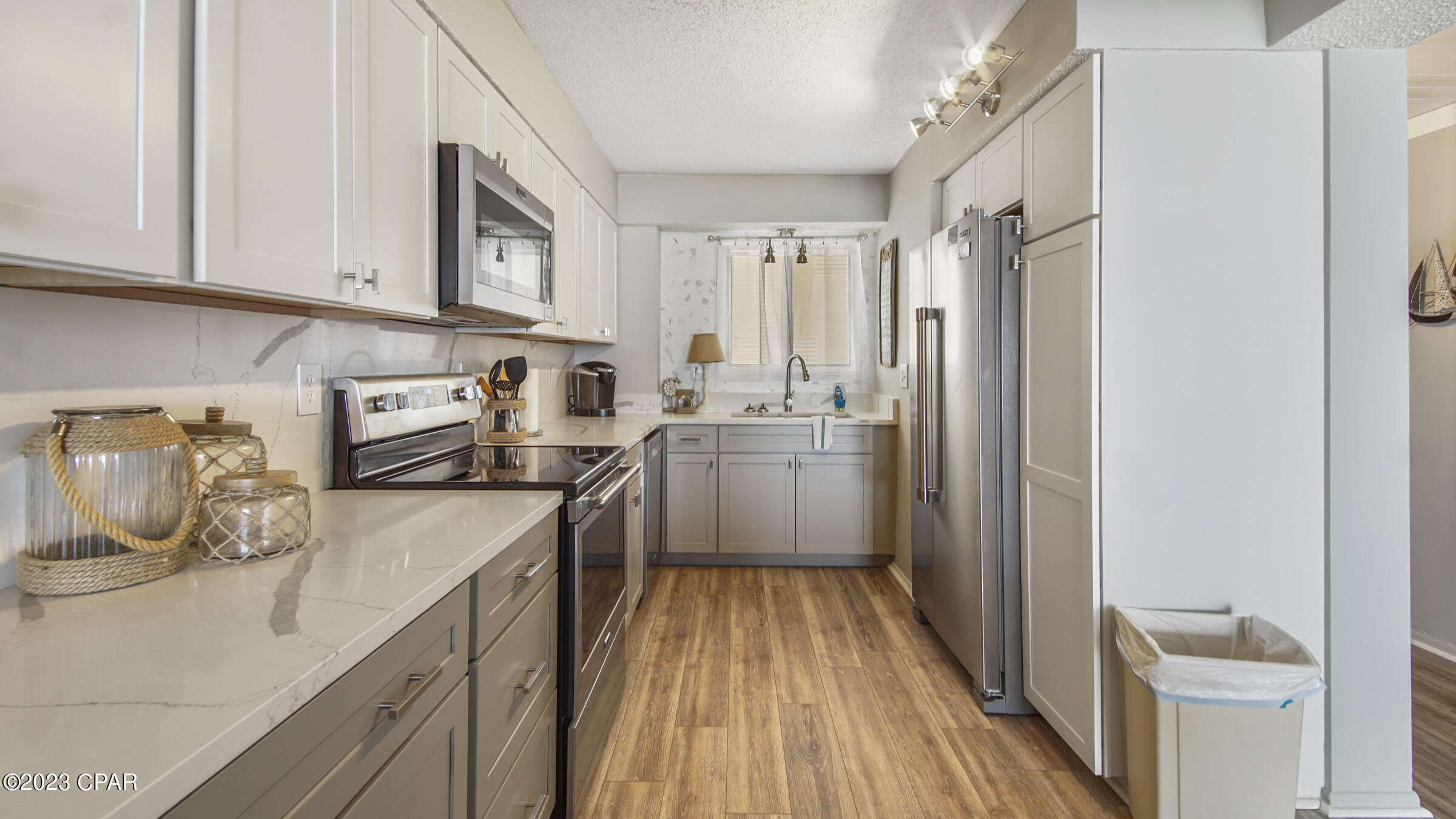 5801 Thomas Drive 805