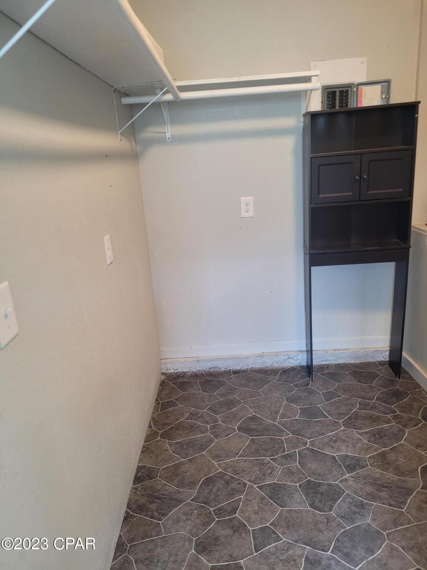 4083 Woodridge Place