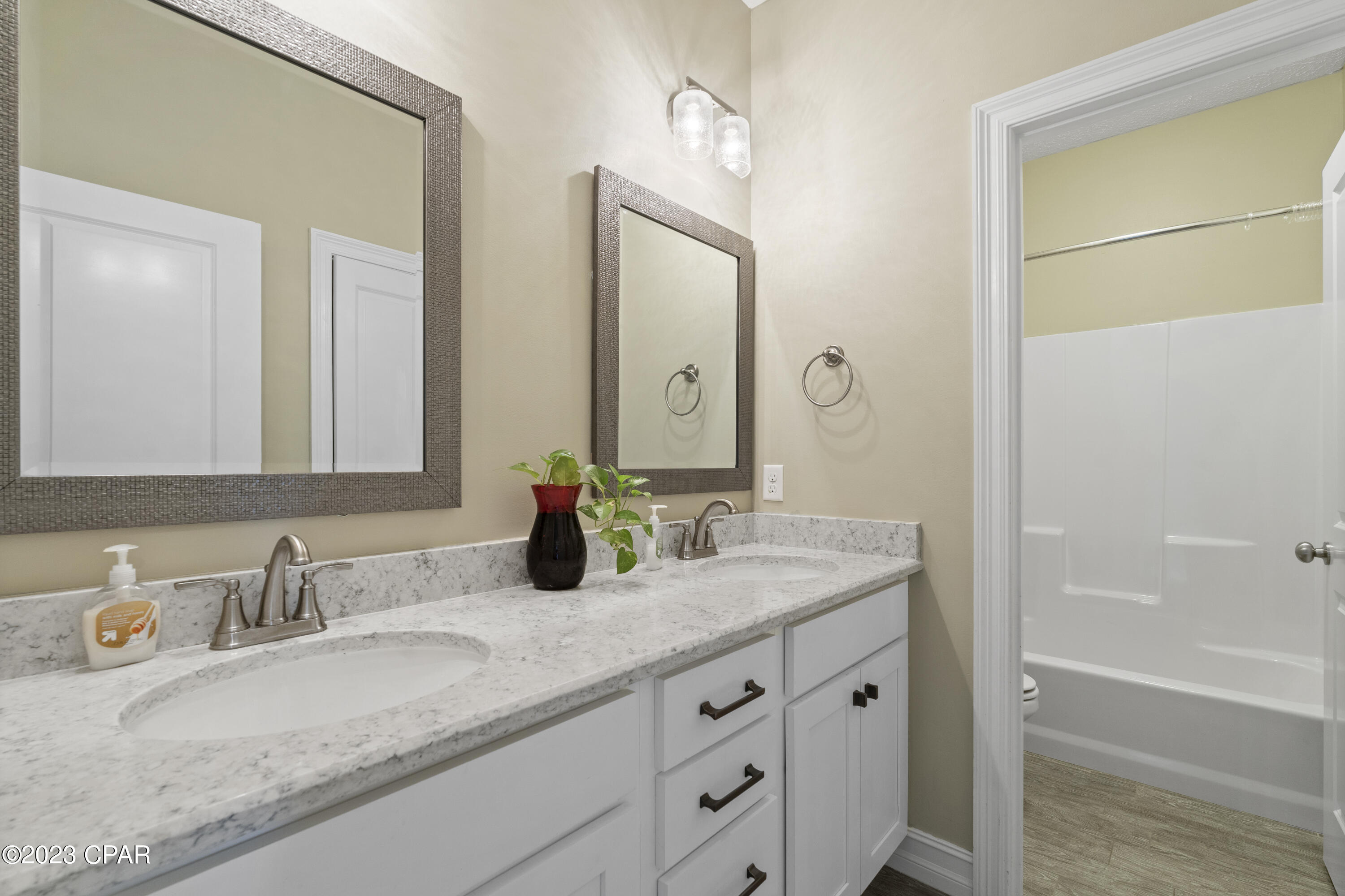 3660 Cedar Park Drive