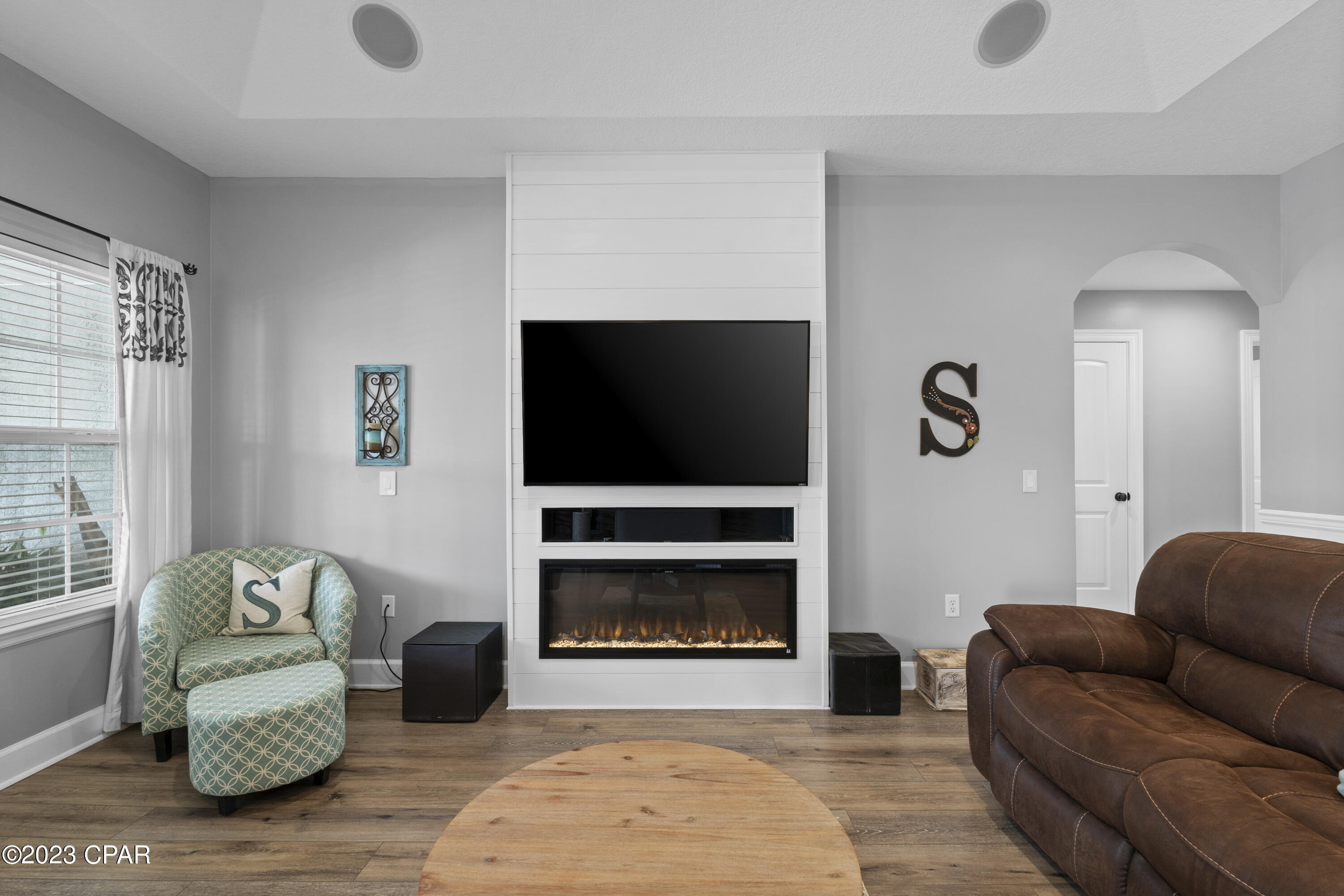 3527 Rosewood Circle