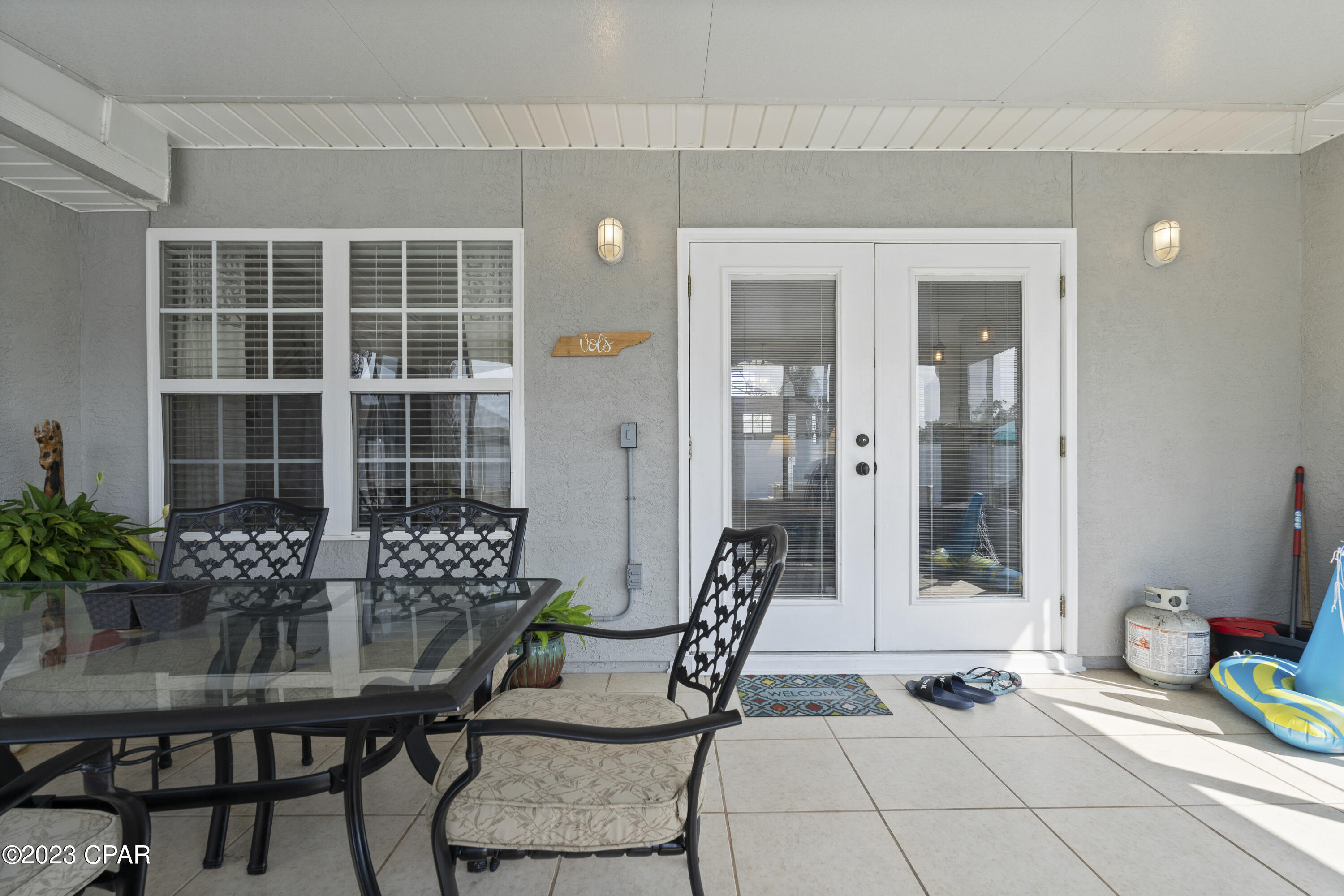 3527 Rosewood Circle