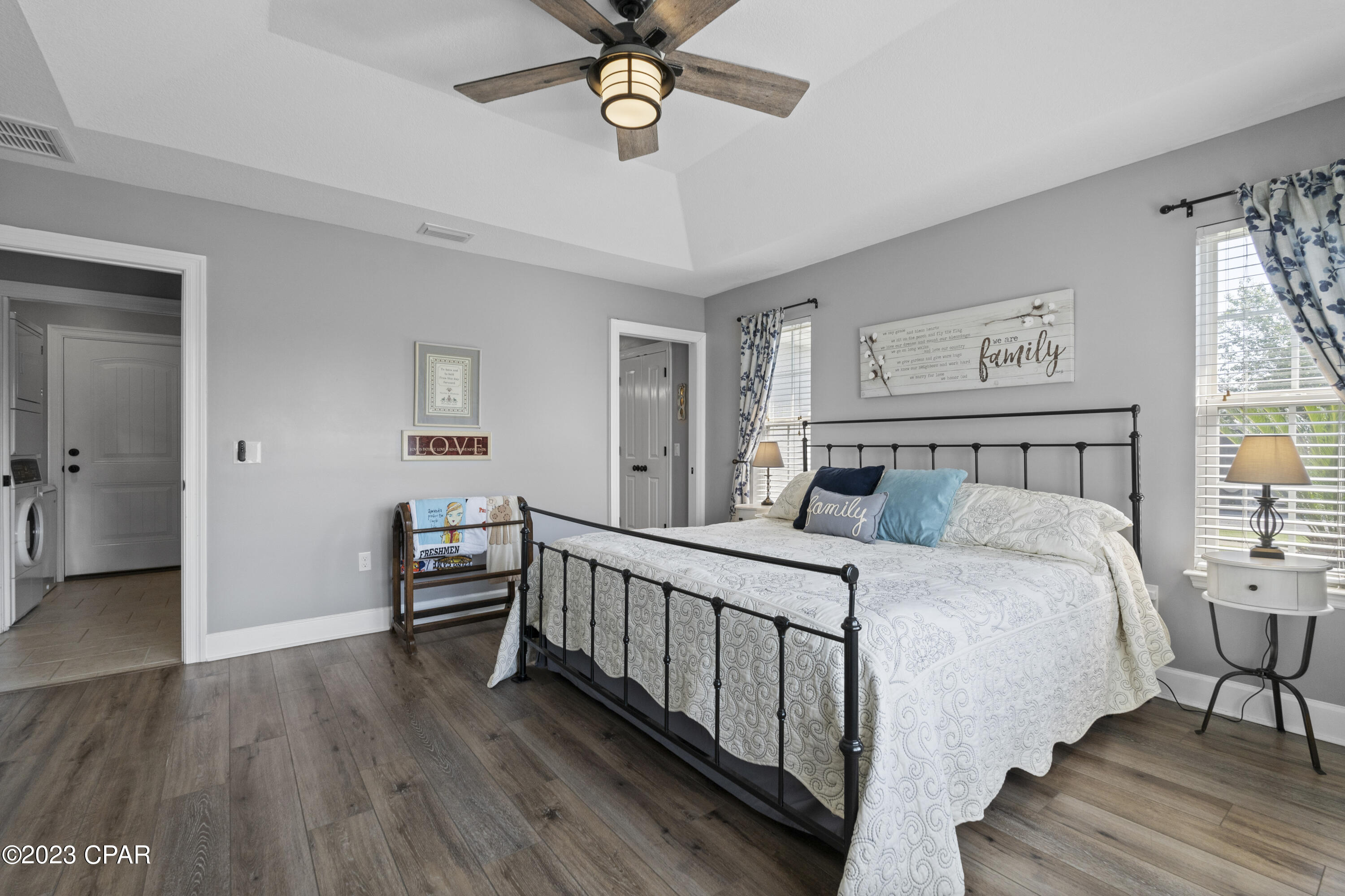 3527 Rosewood Circle