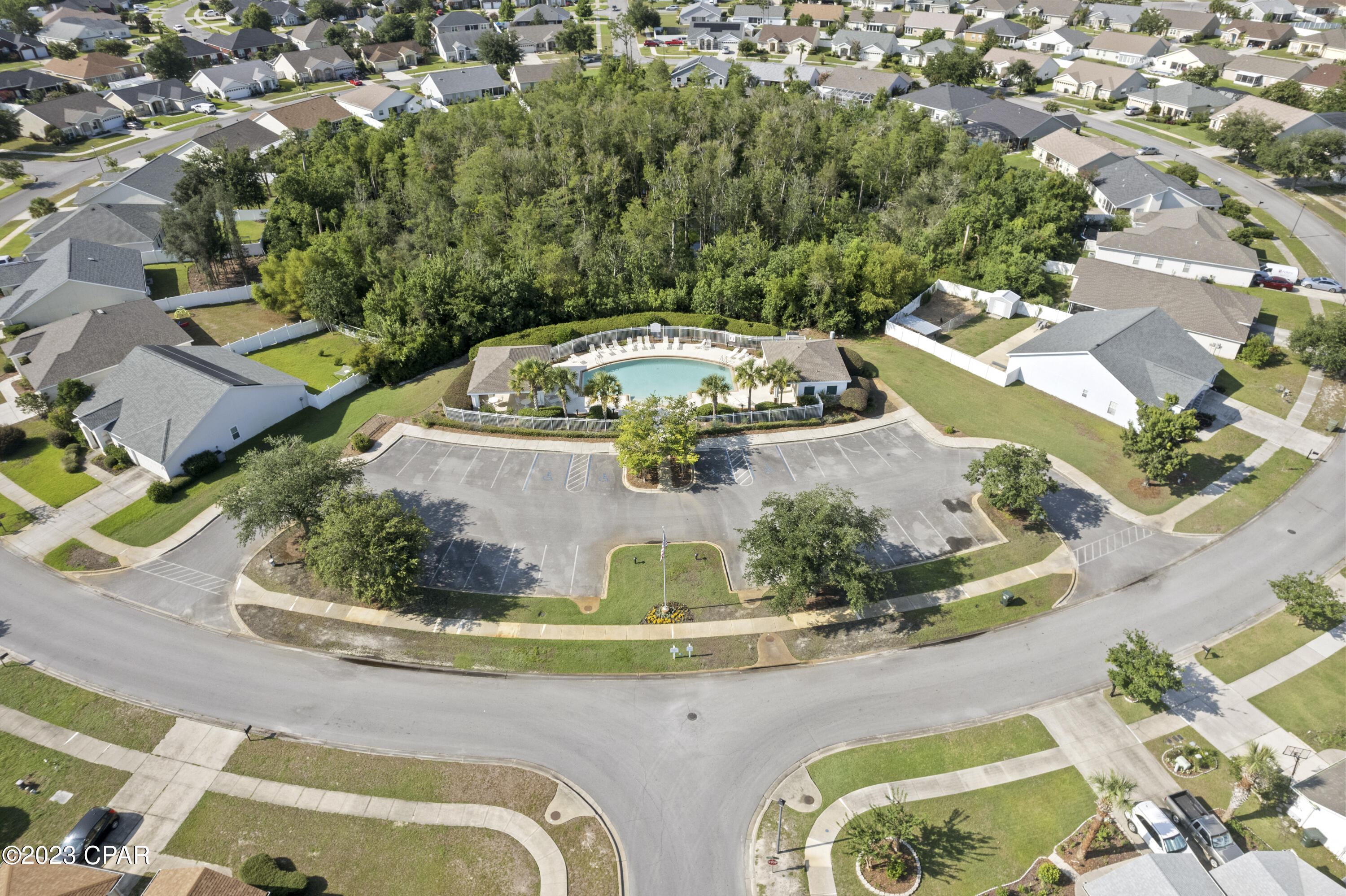 3527 Rosewood Circle