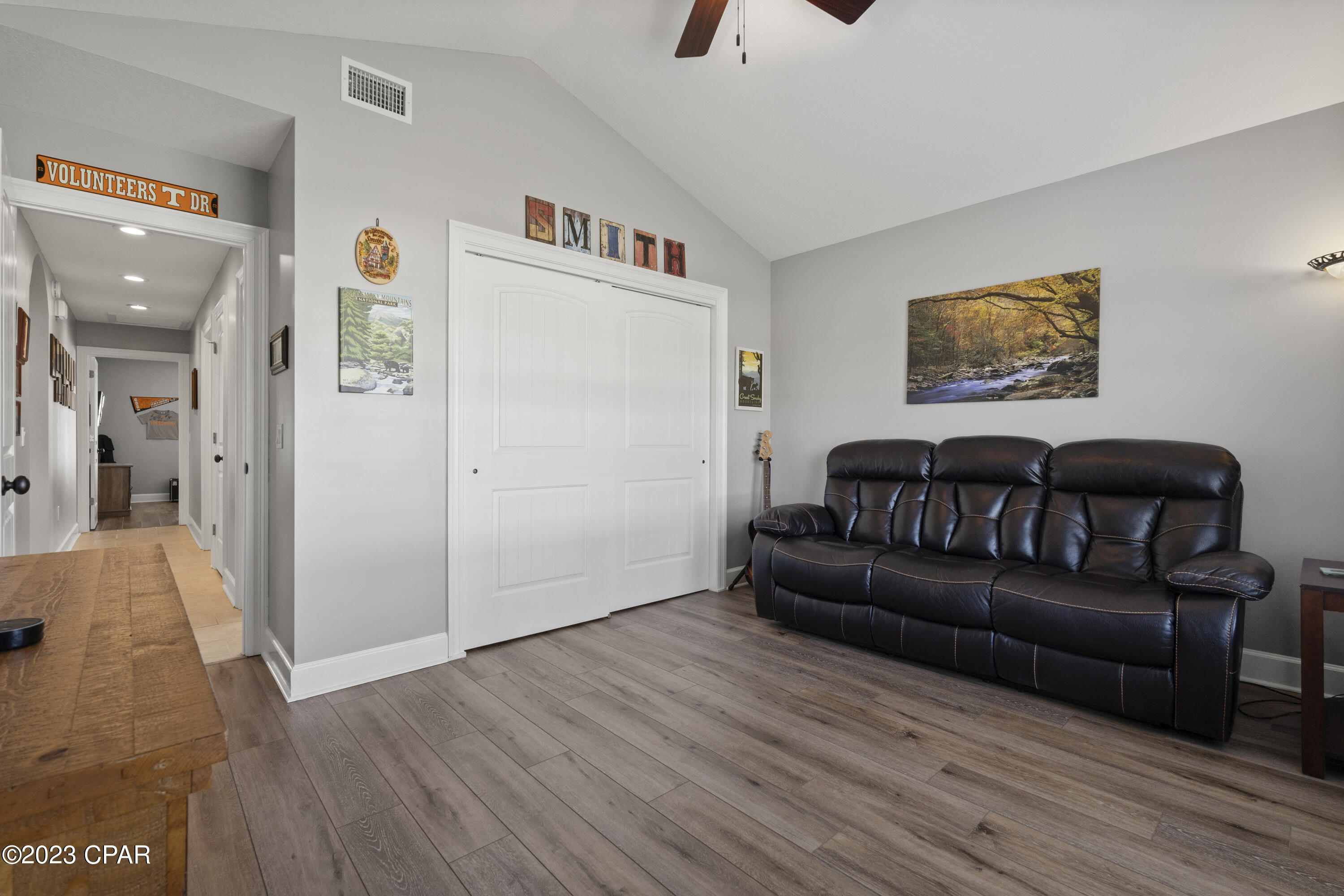 3527 Rosewood Circle