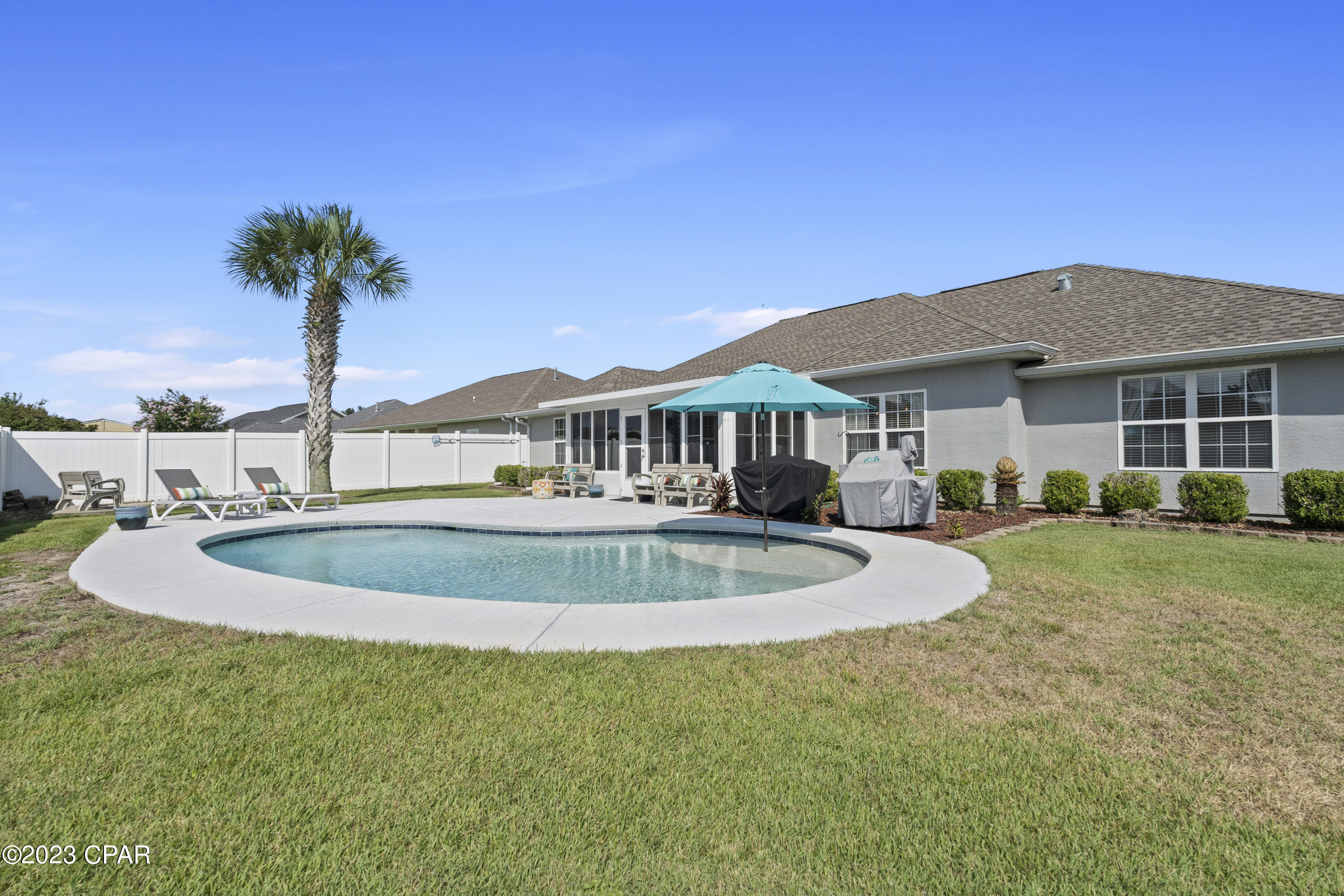 3527 Rosewood Circle