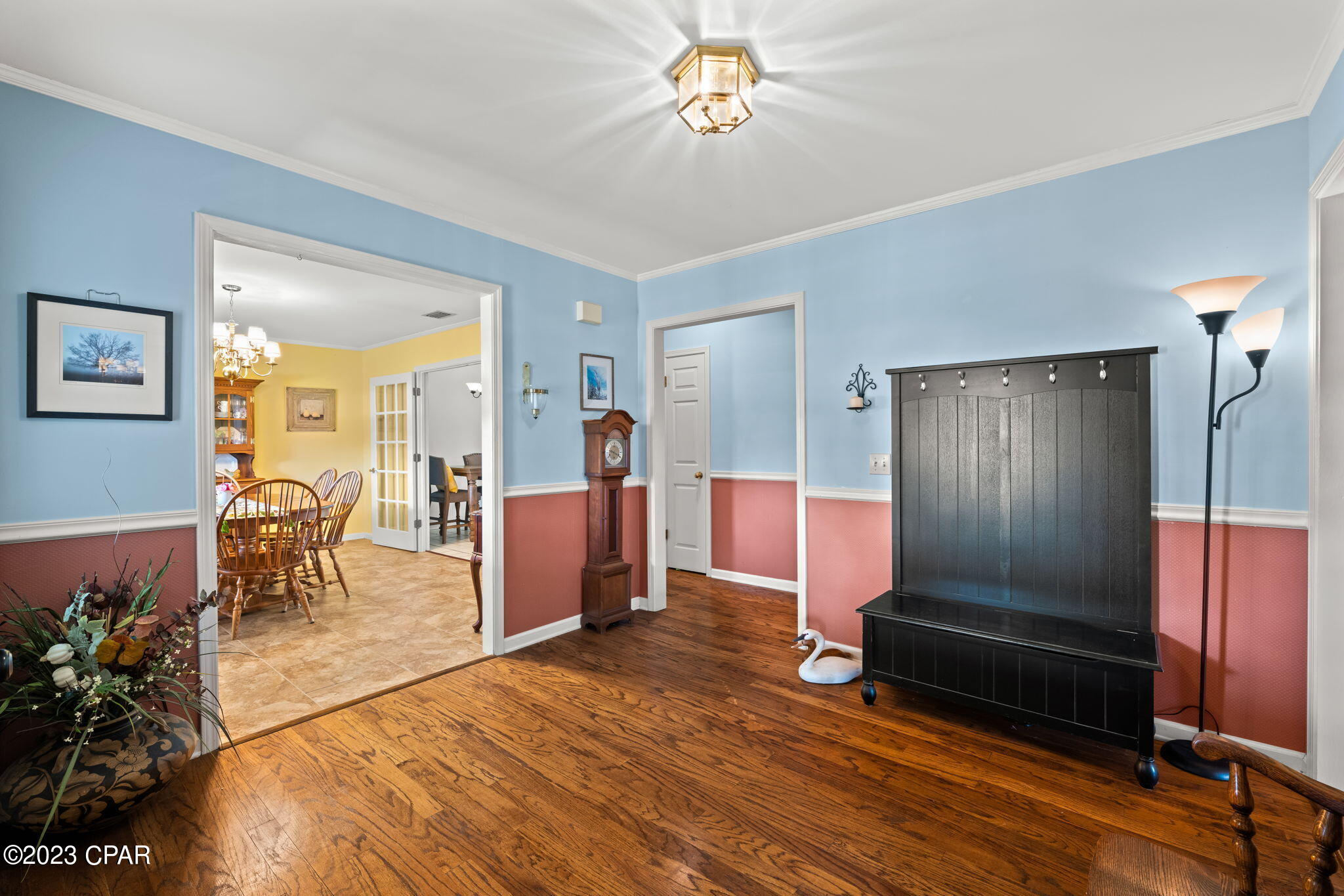 153 Candlewick Circle