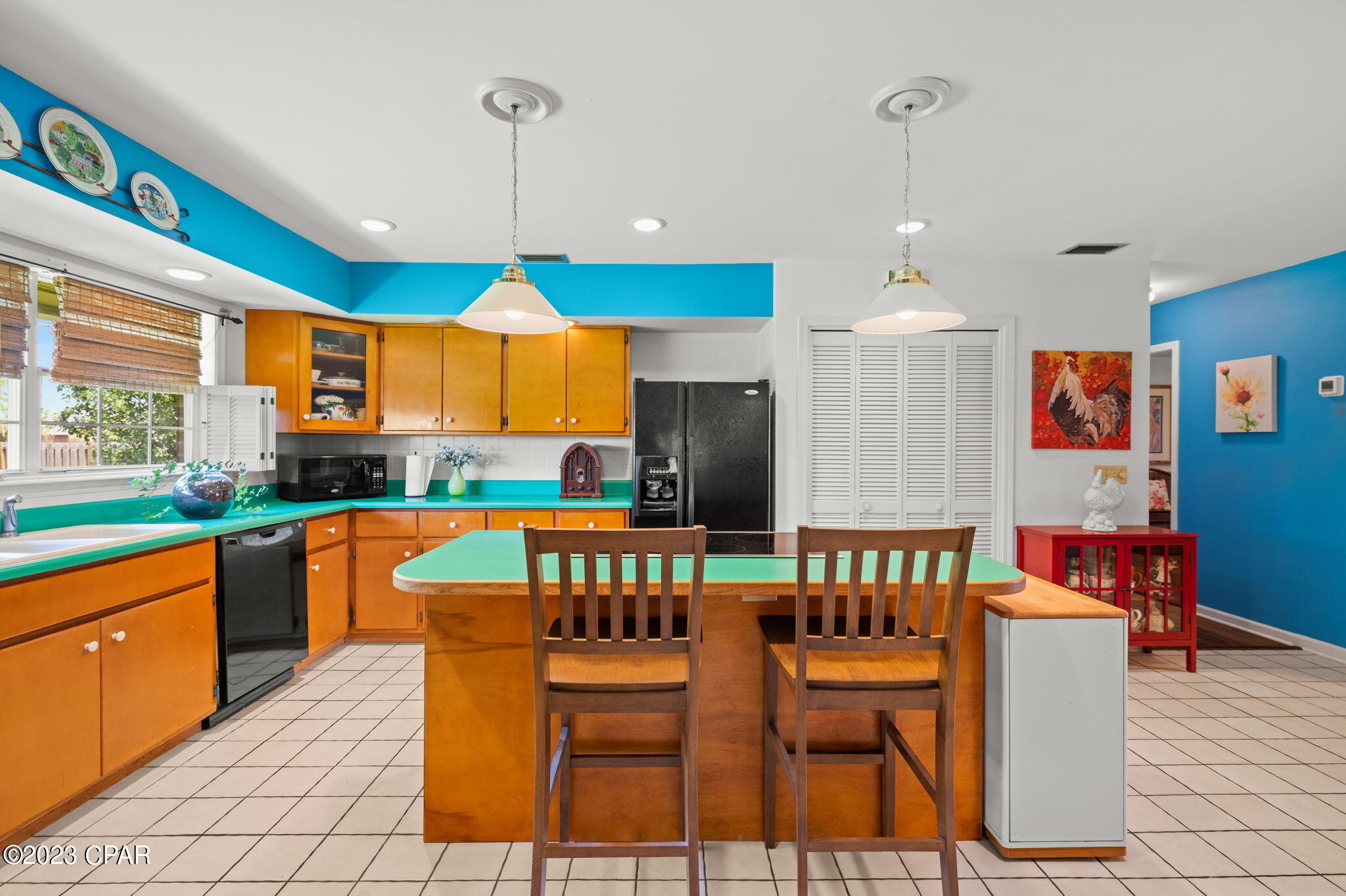 153 Candlewick Circle