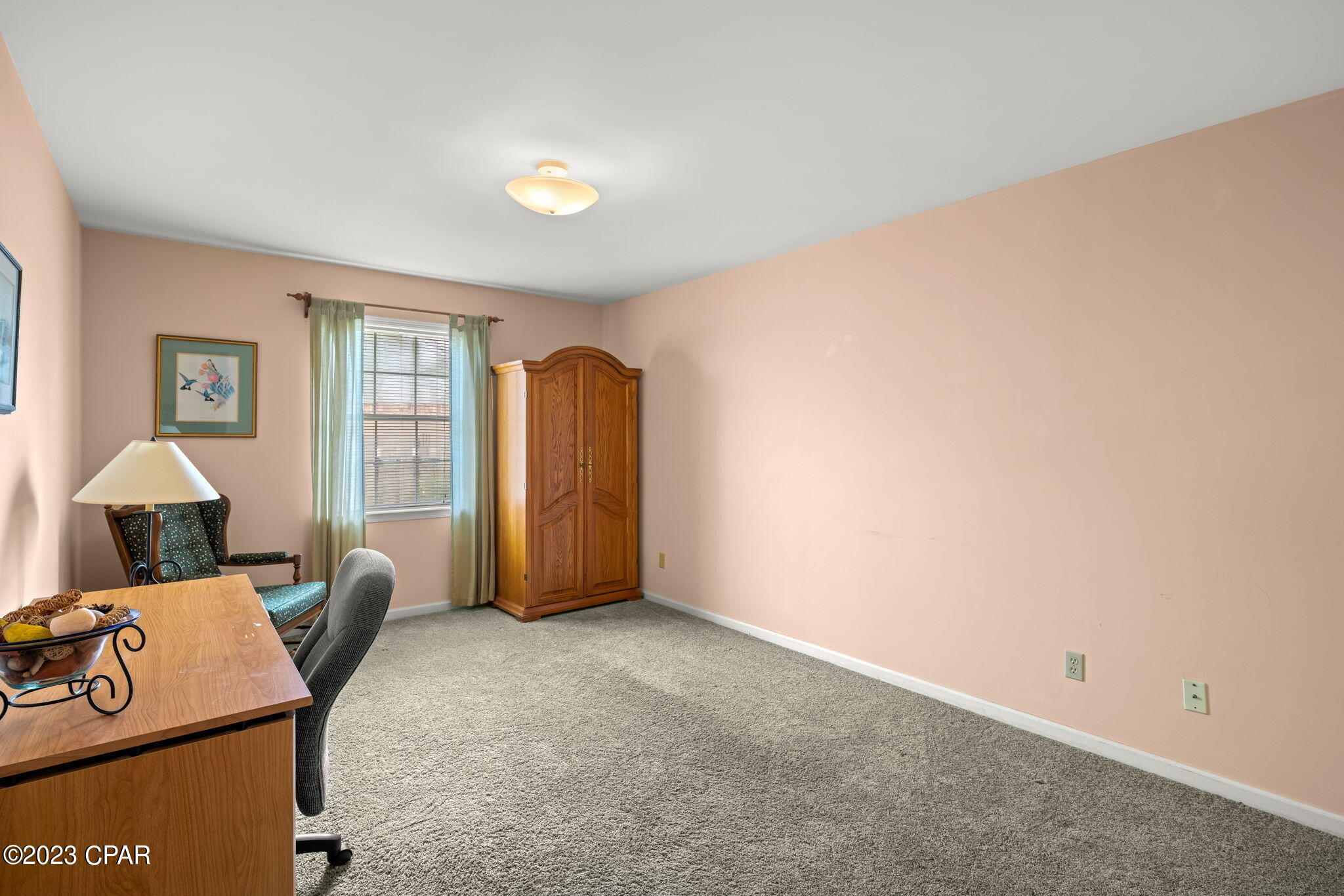 153 Candlewick Circle