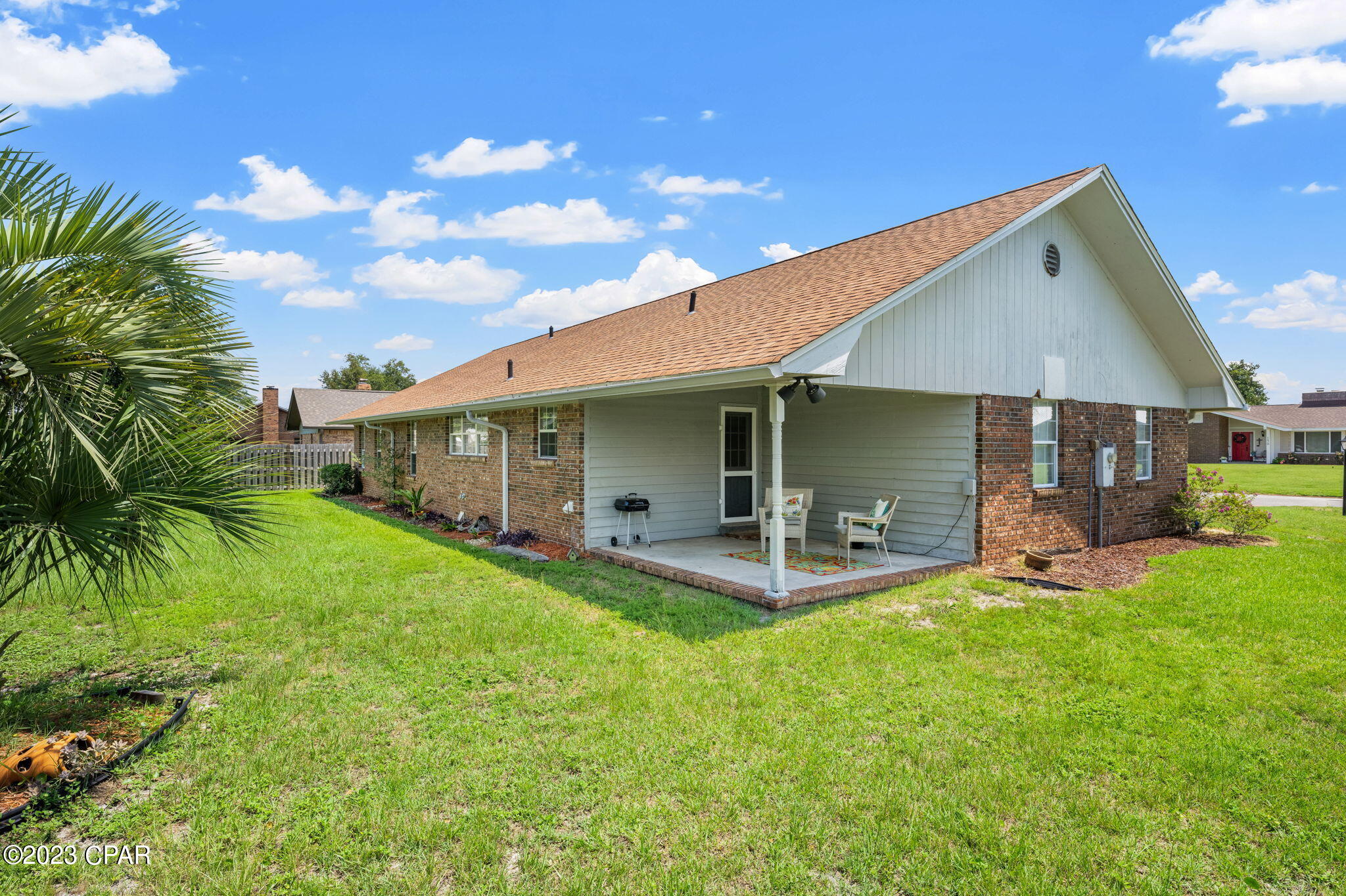 153 Candlewick Circle