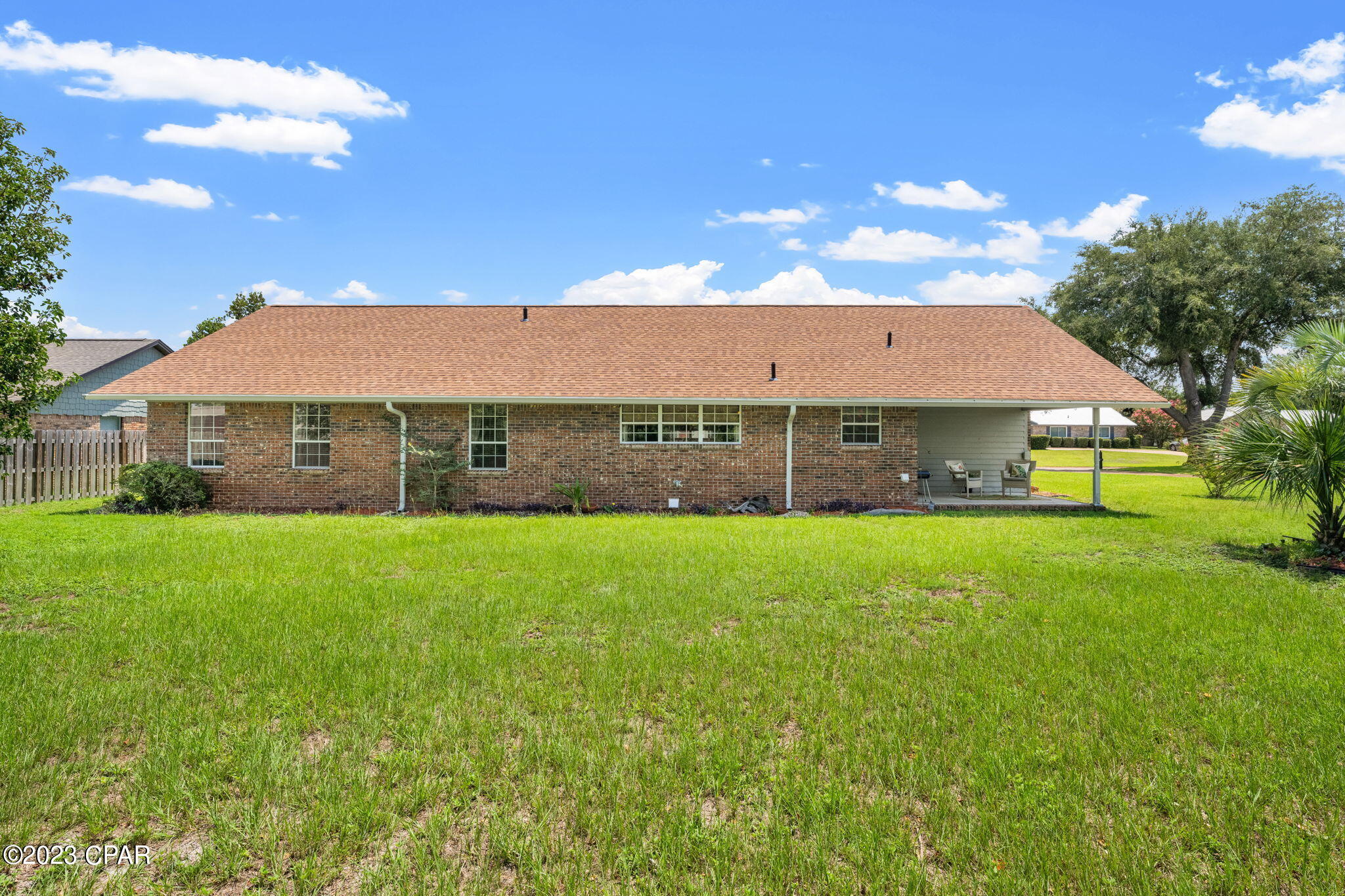 153 Candlewick Circle