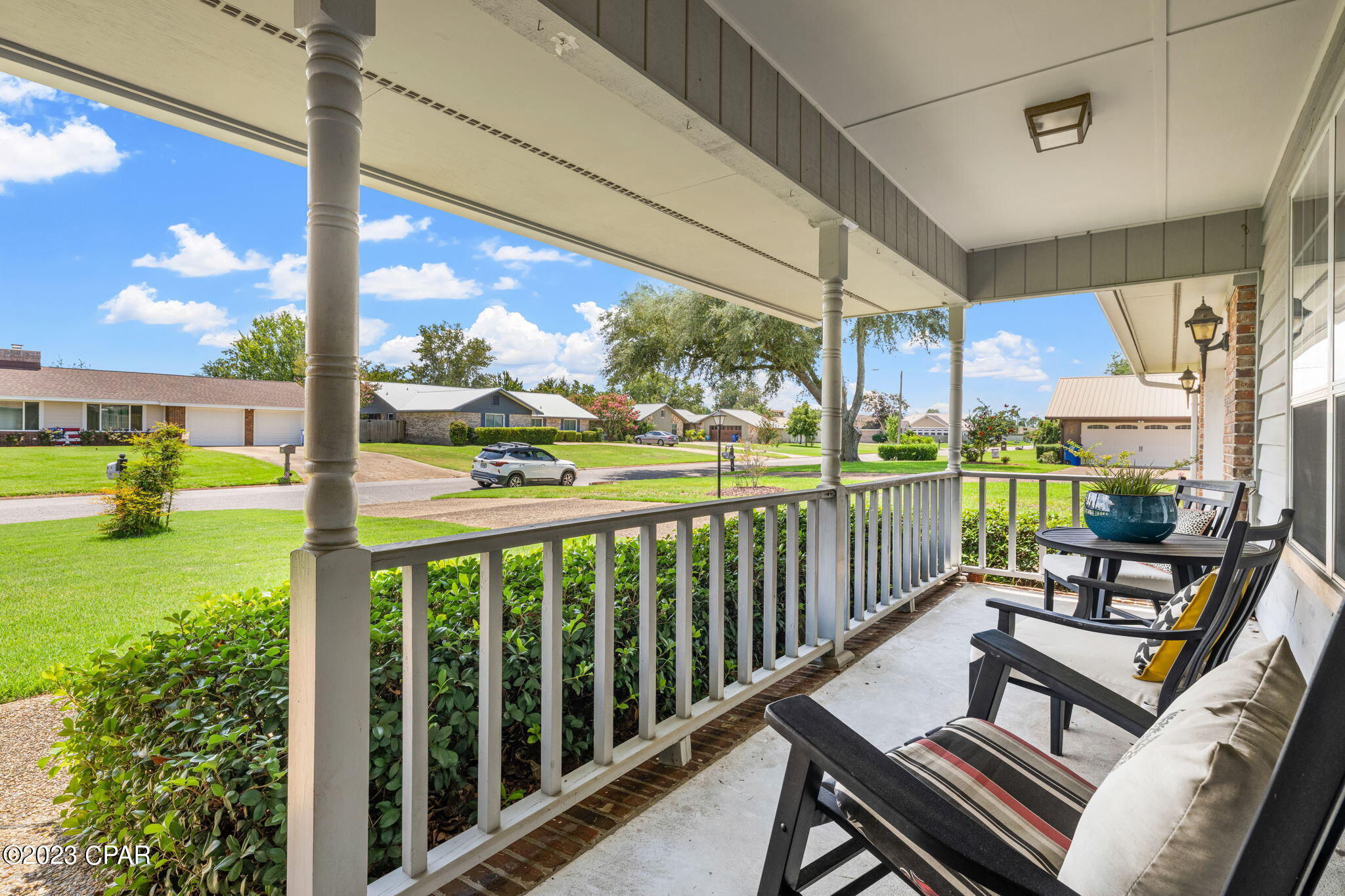 153 Candlewick Circle