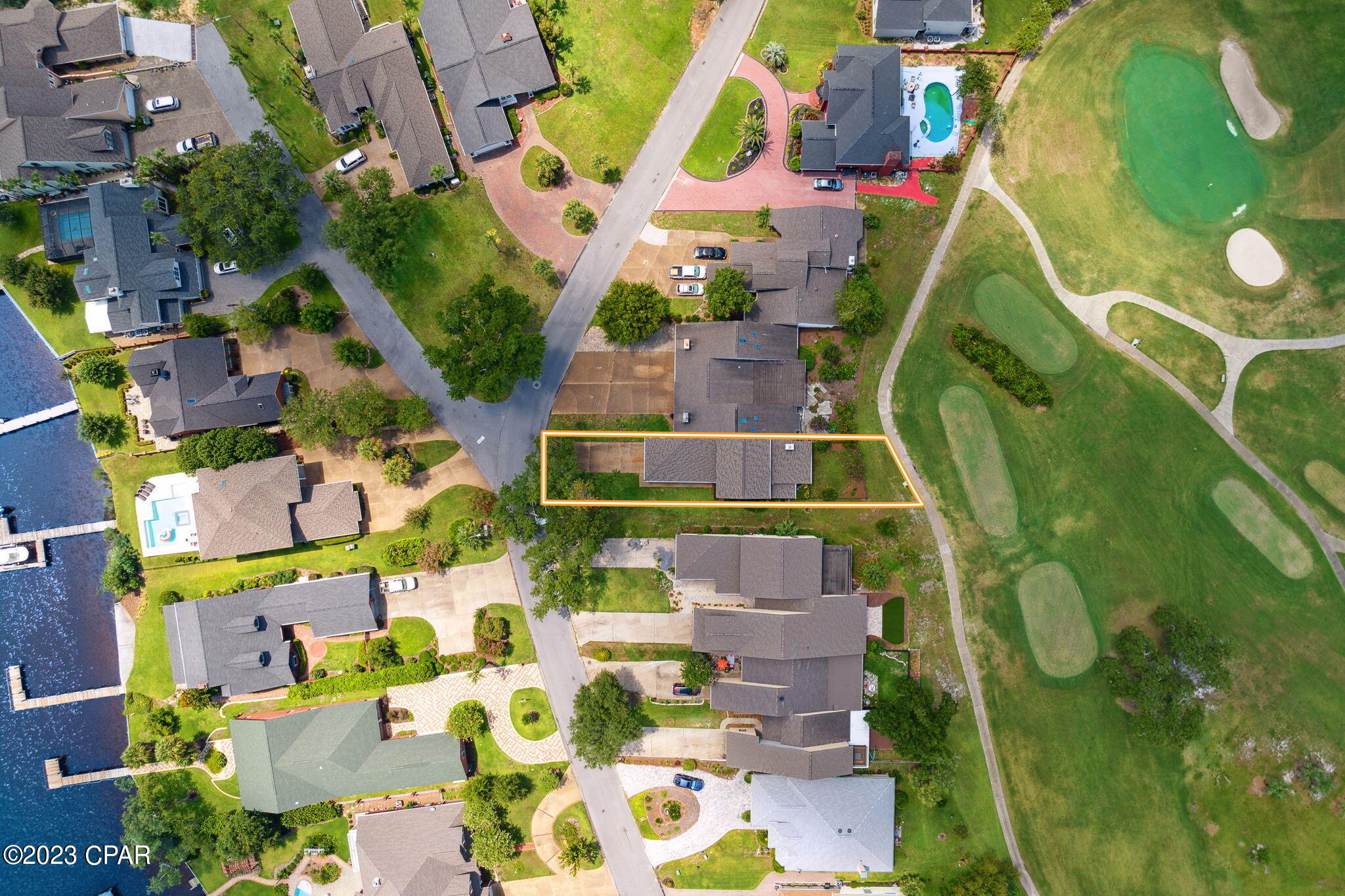 2701 Country Club Drive