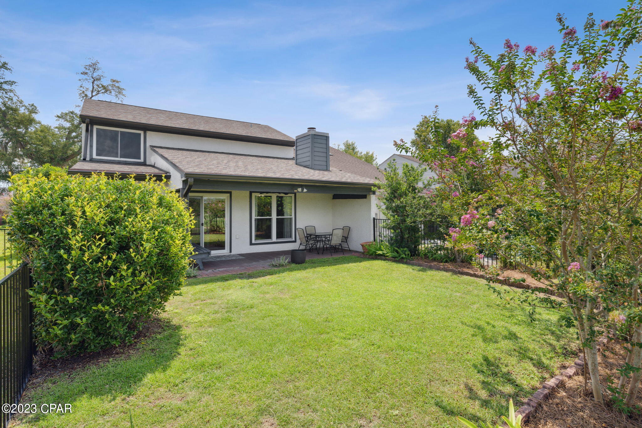 2701 Country Club Drive