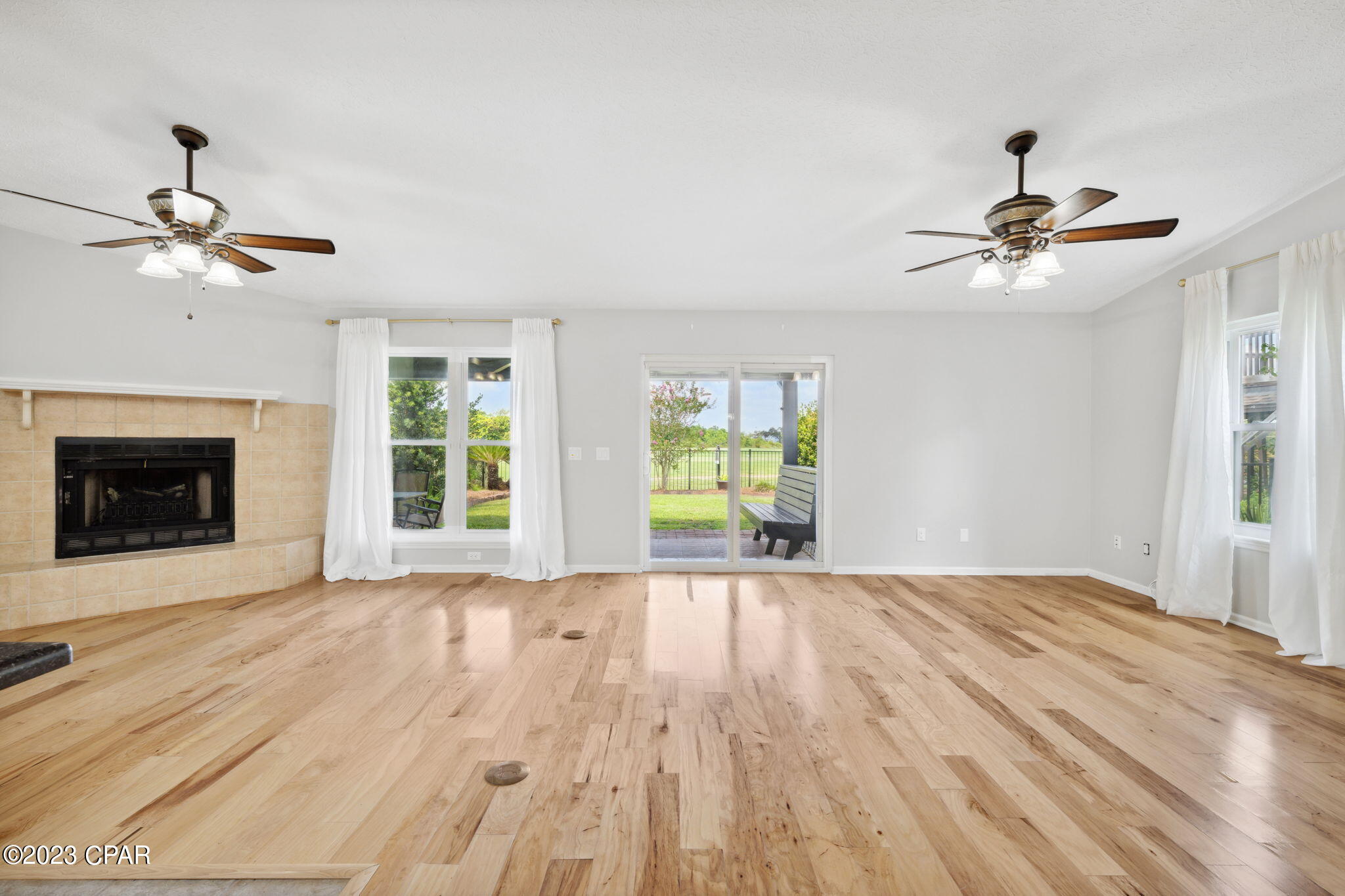 2701 Country Club Drive