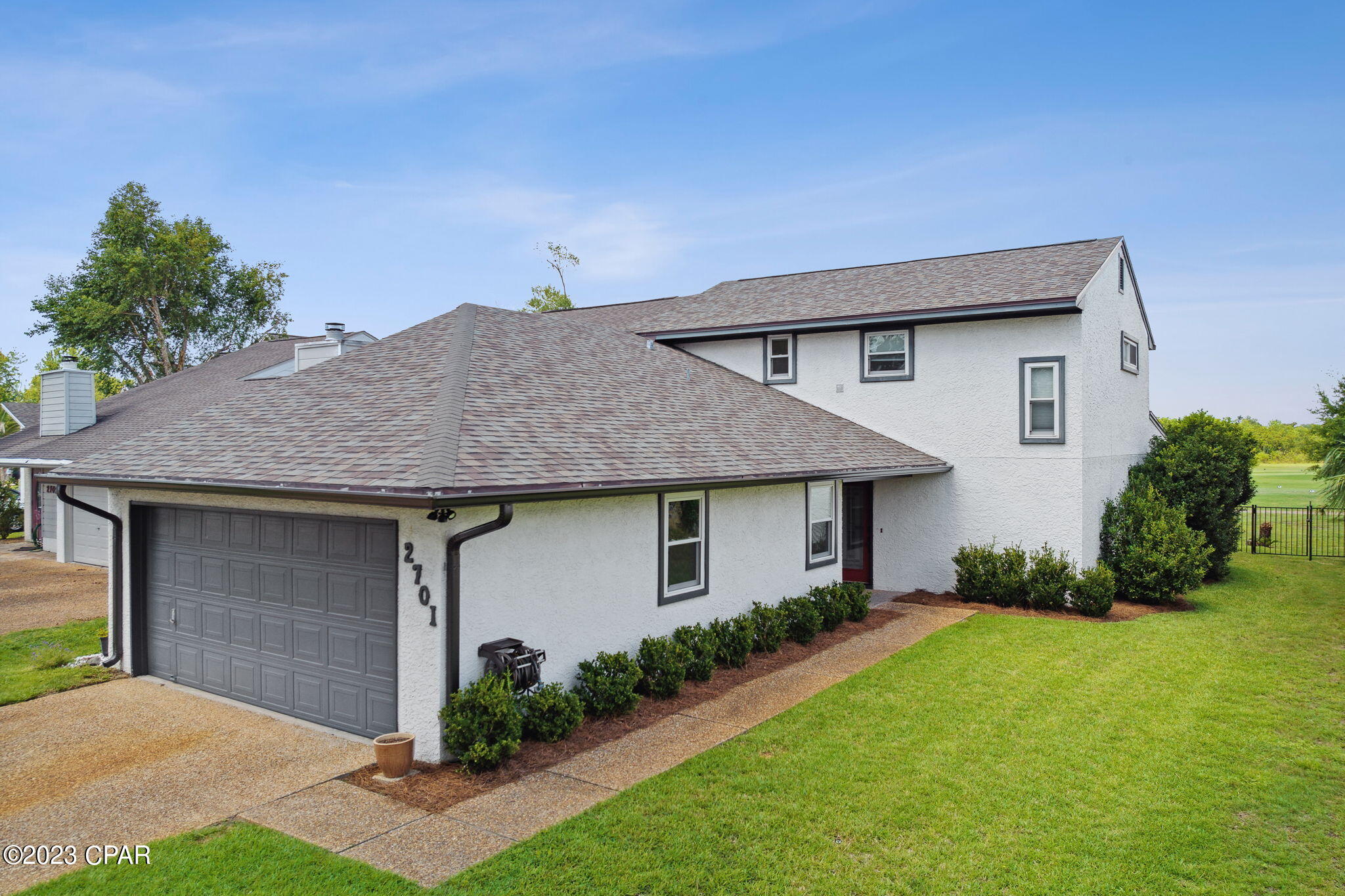 2701 Country Club Drive