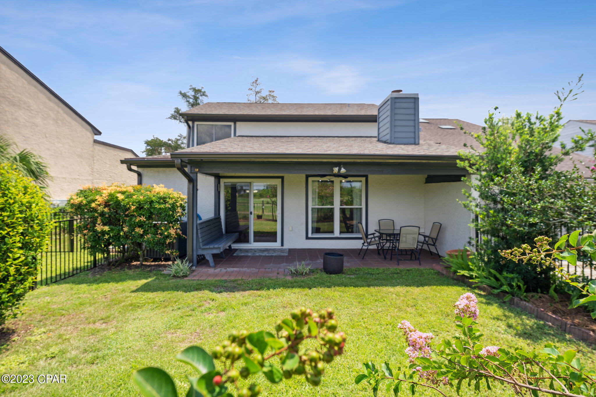 2701 Country Club Drive