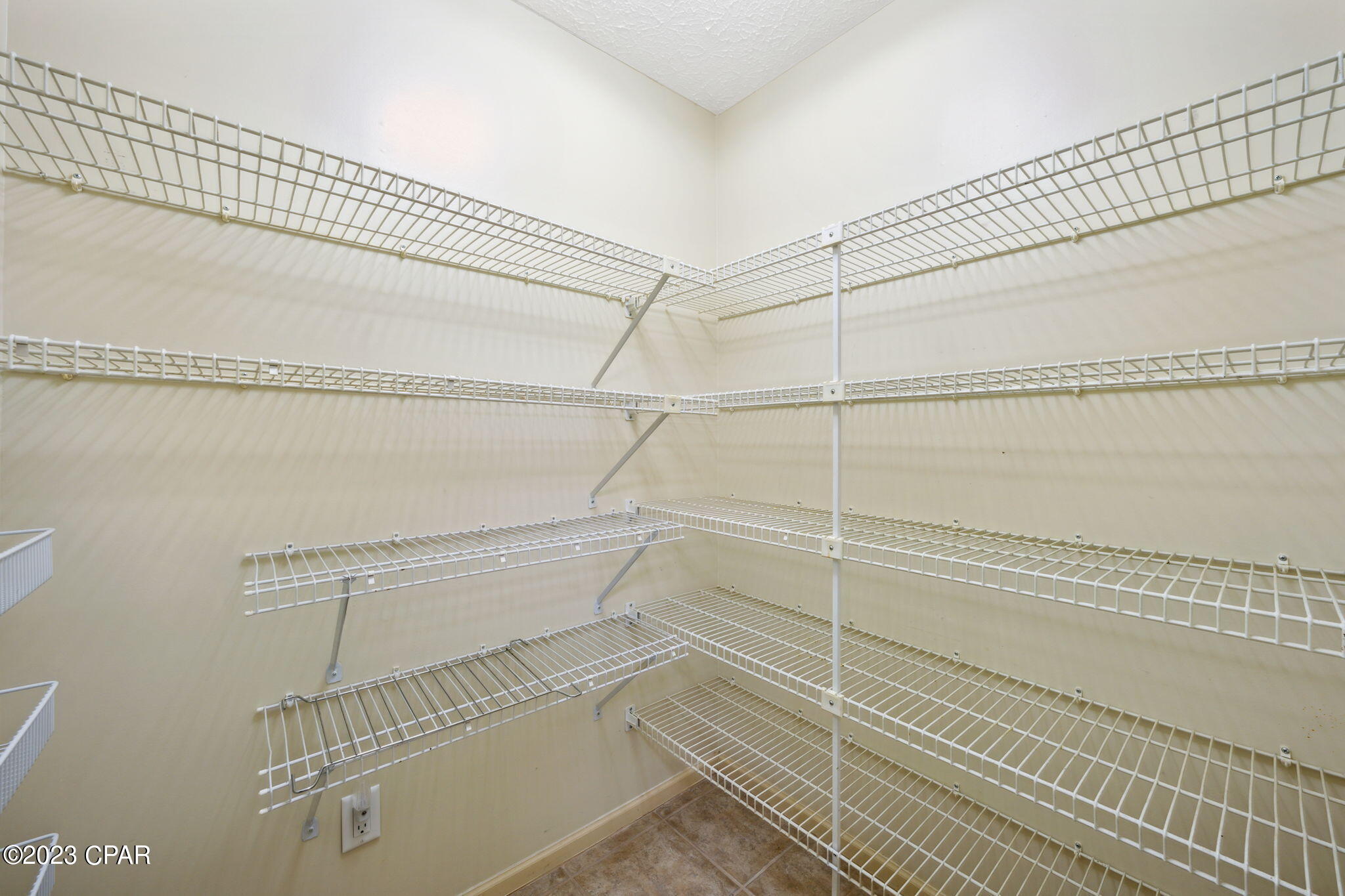 2701 Country Club Drive