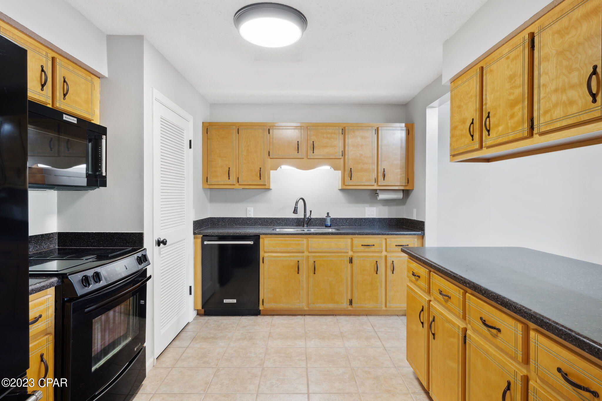 2701 Country Club Drive