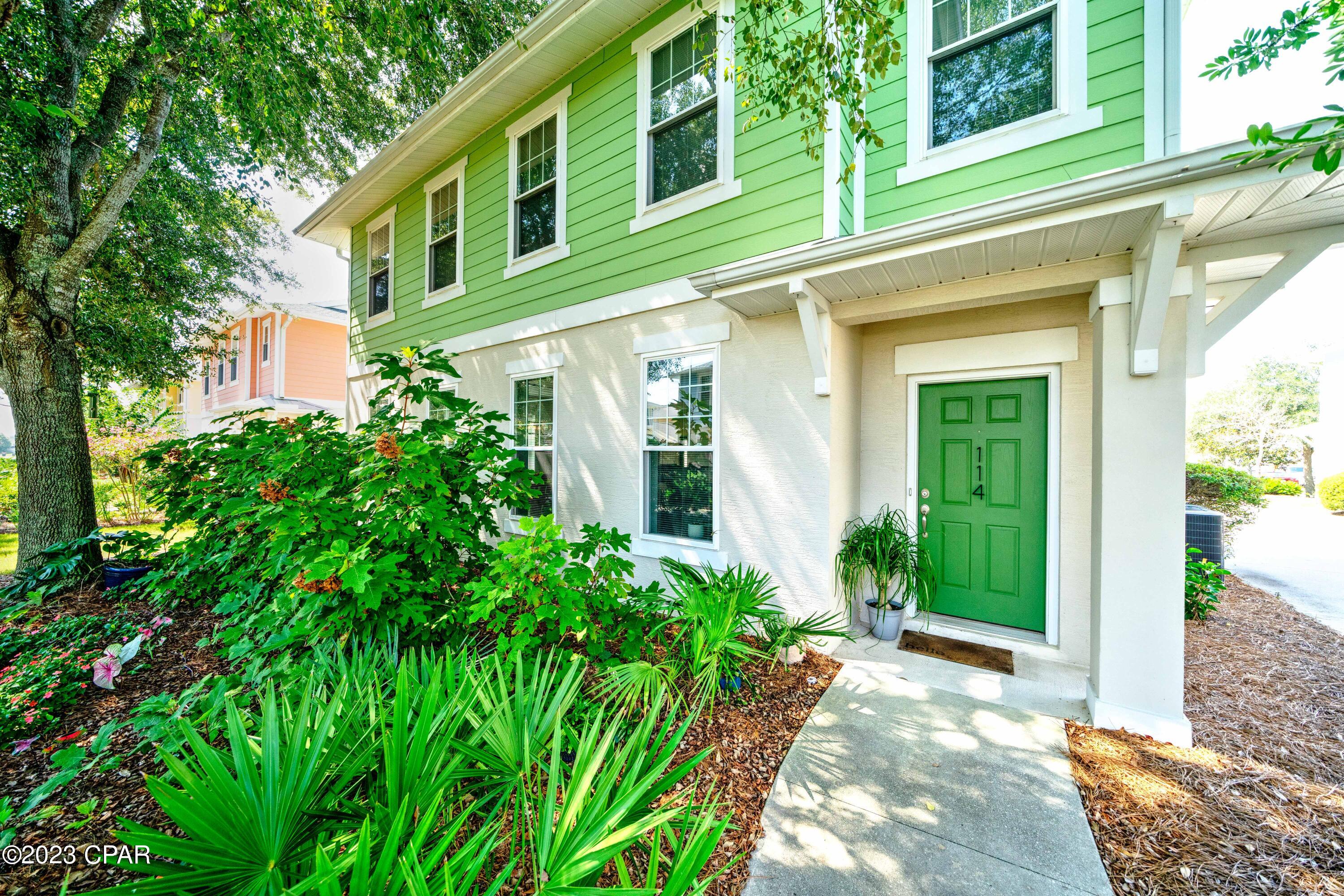 114 Sand Oak Boulevard