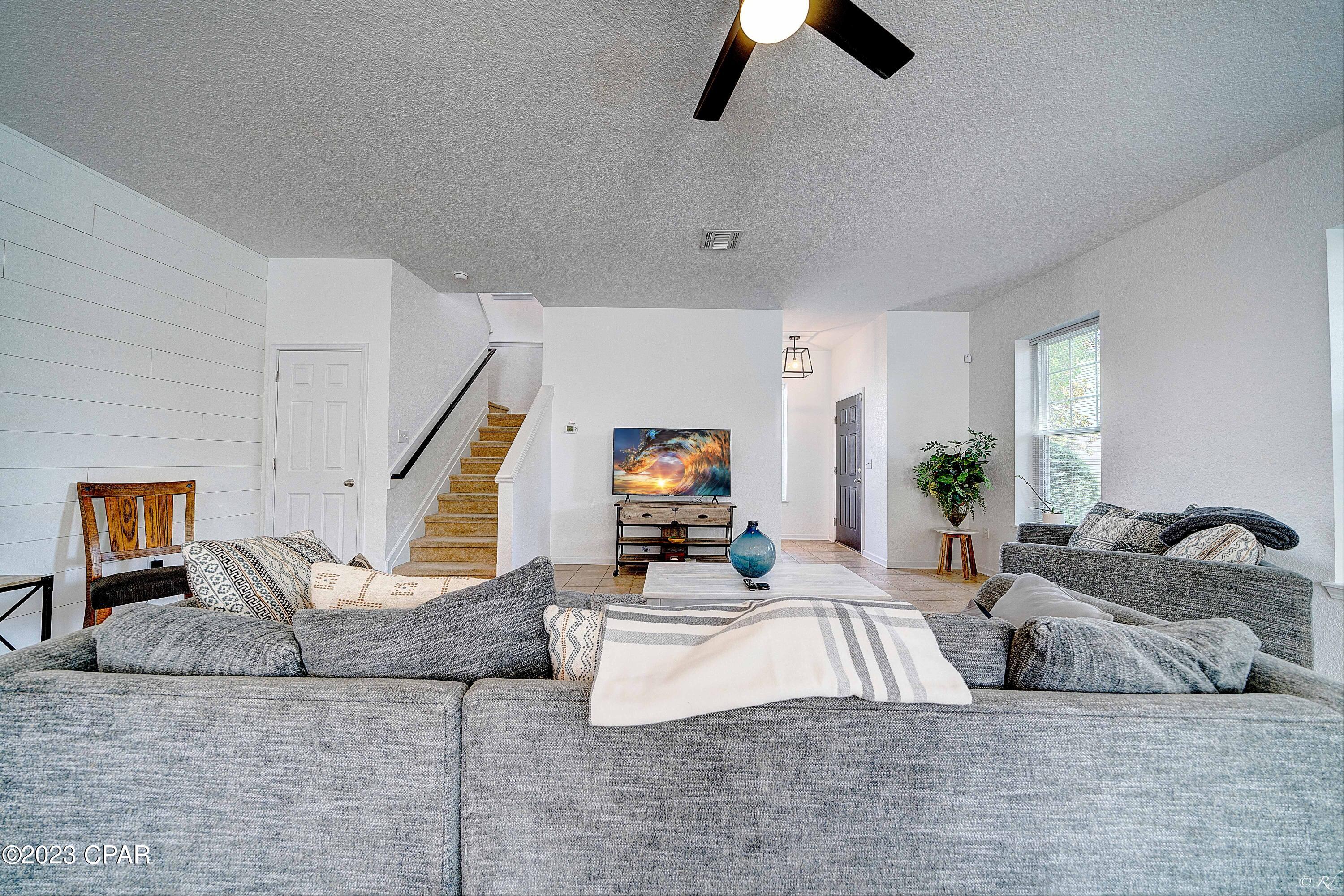 114 Sand Oak Boulevard