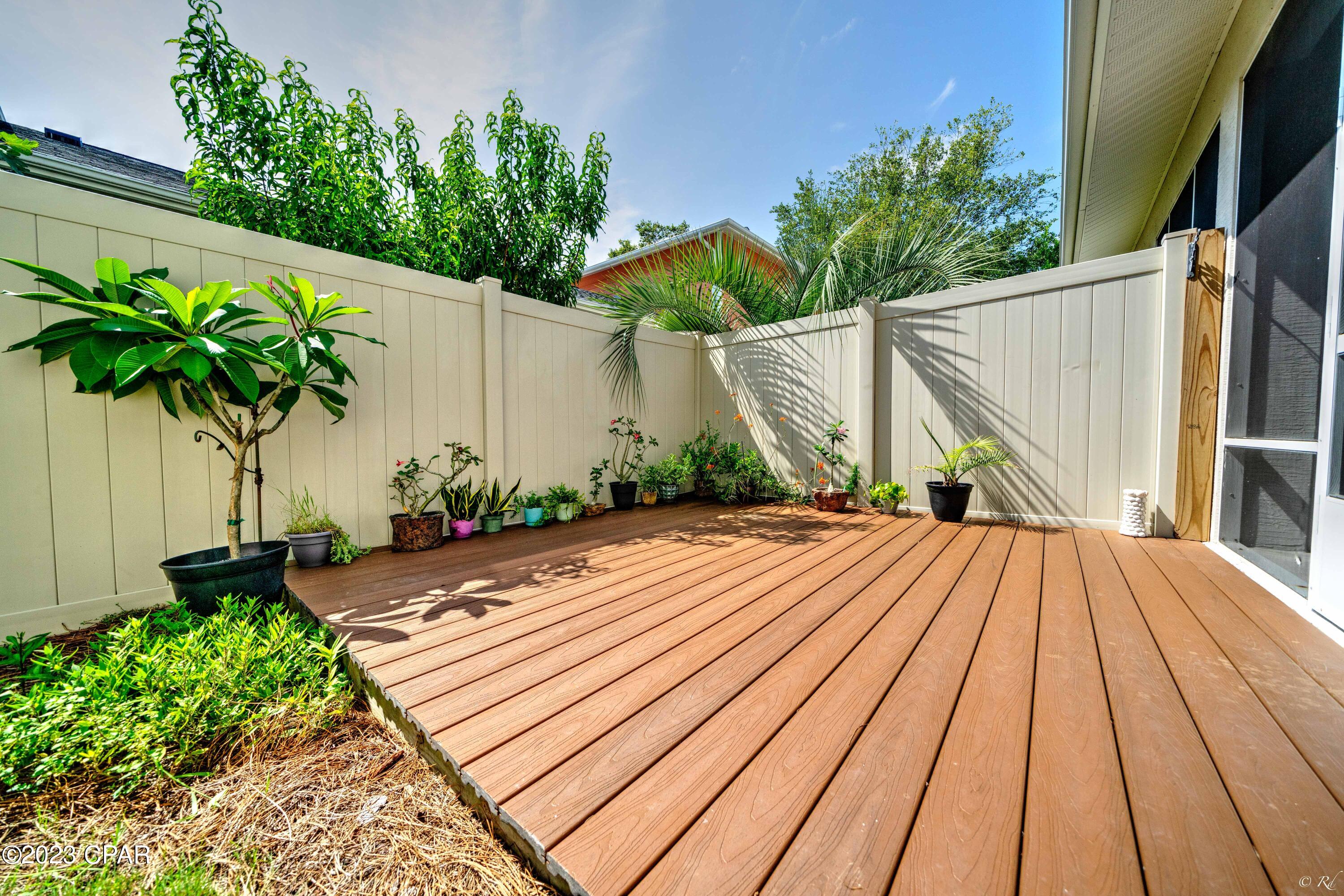 114 Sand Oak Boulevard