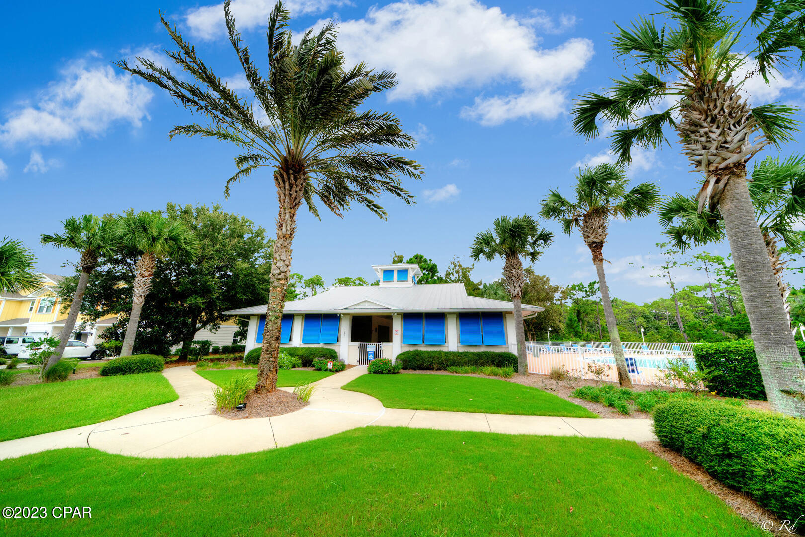 114 Sand Oak Boulevard