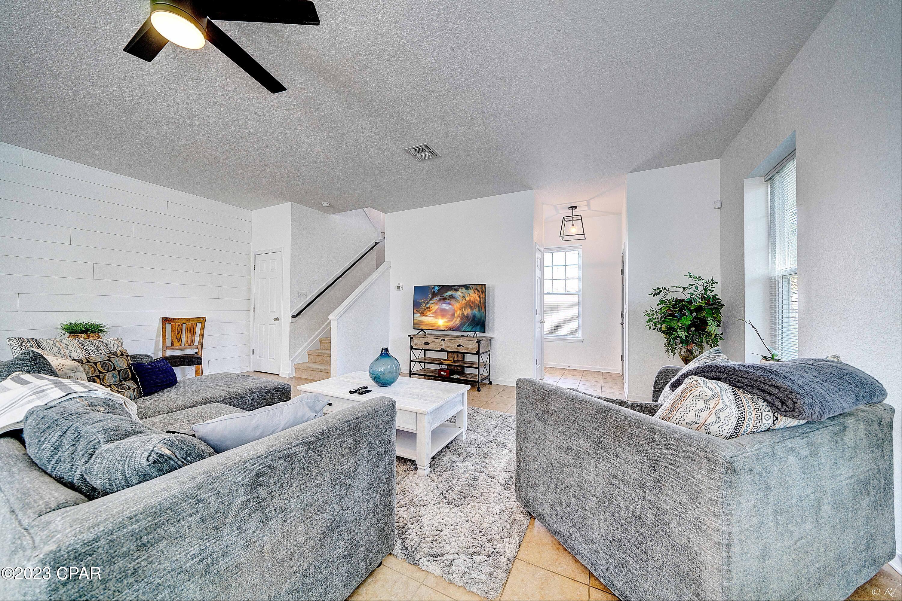 114 Sand Oak Boulevard