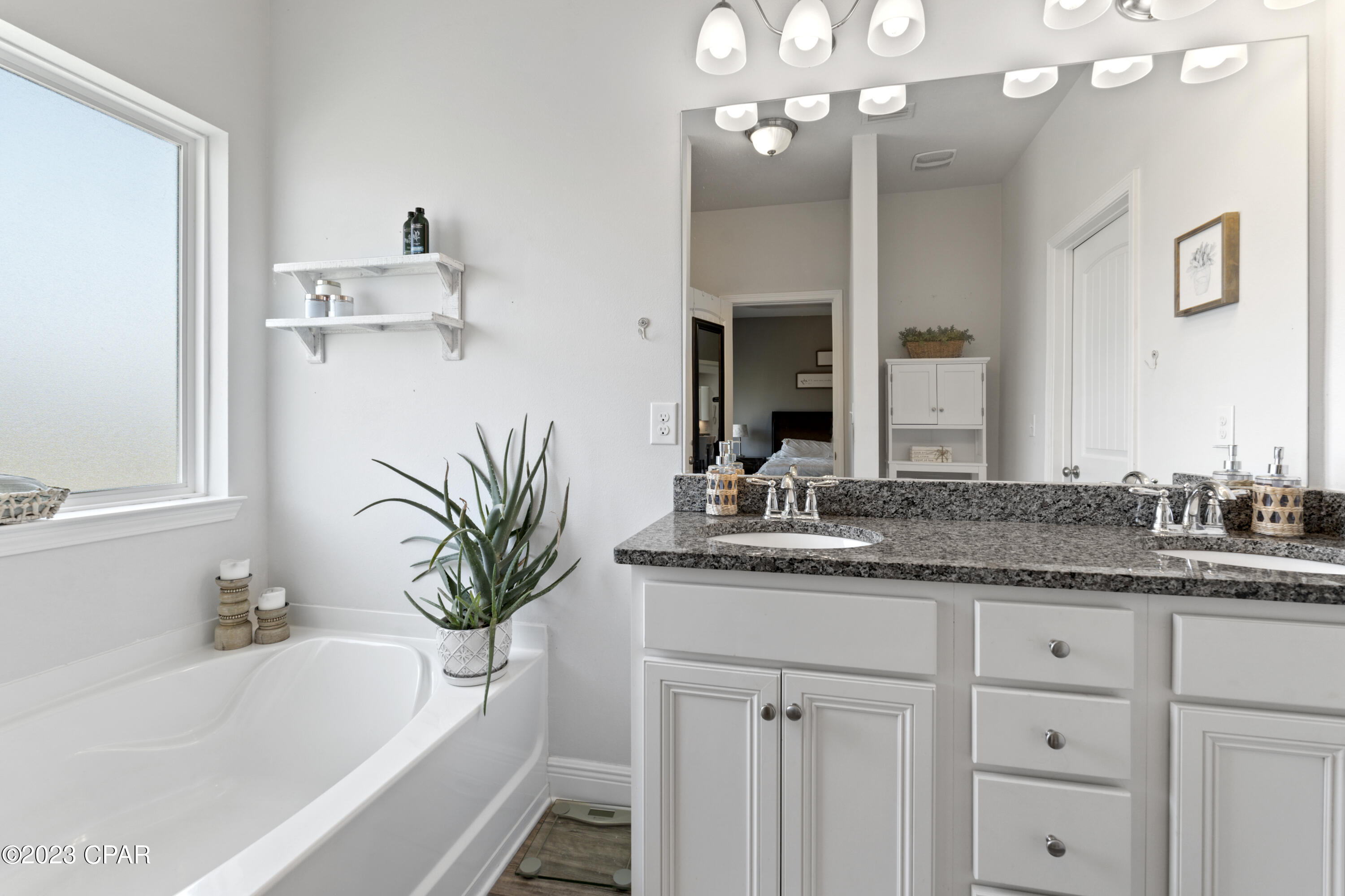 135 N Shoreview Drive