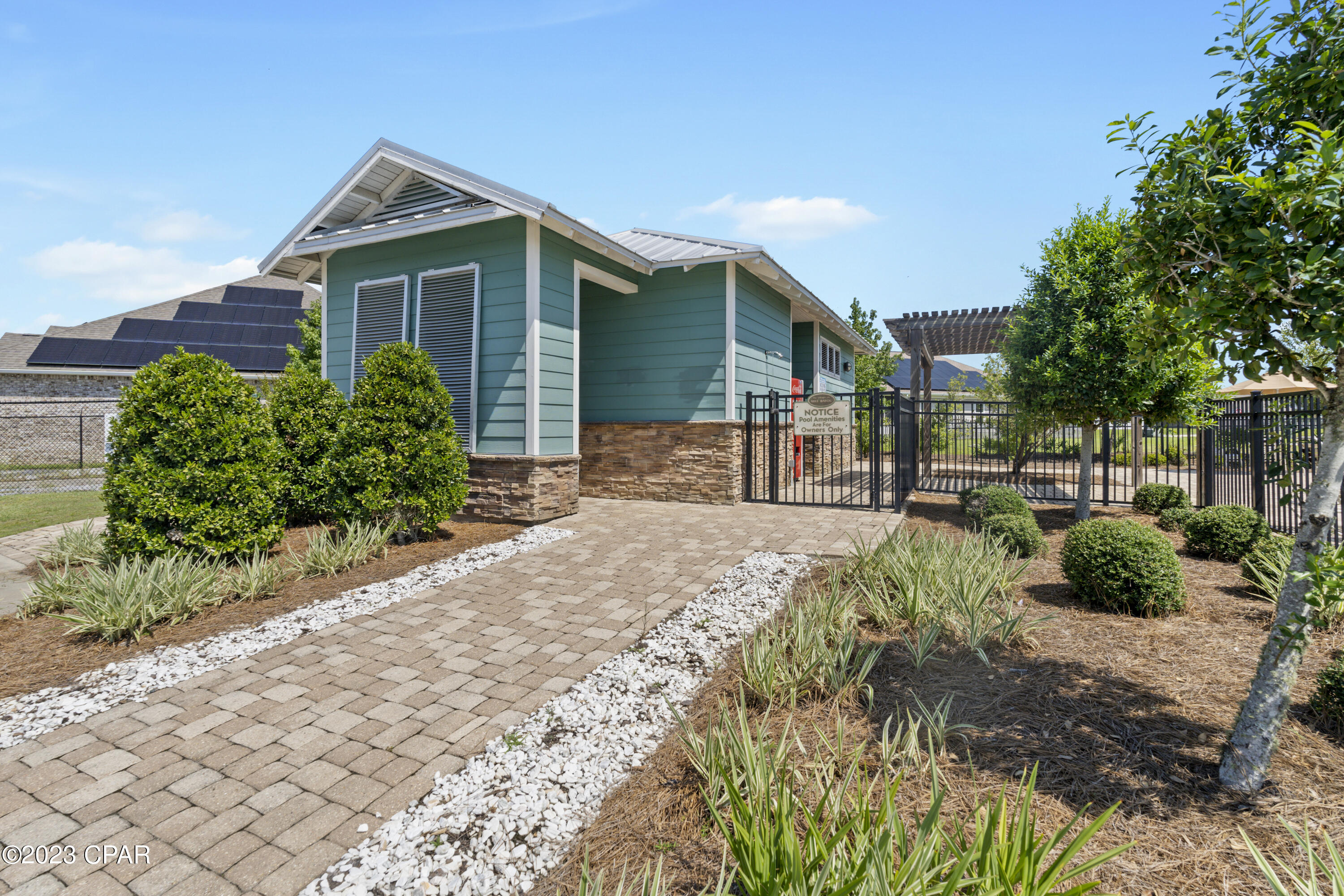 135 N Shoreview Drive