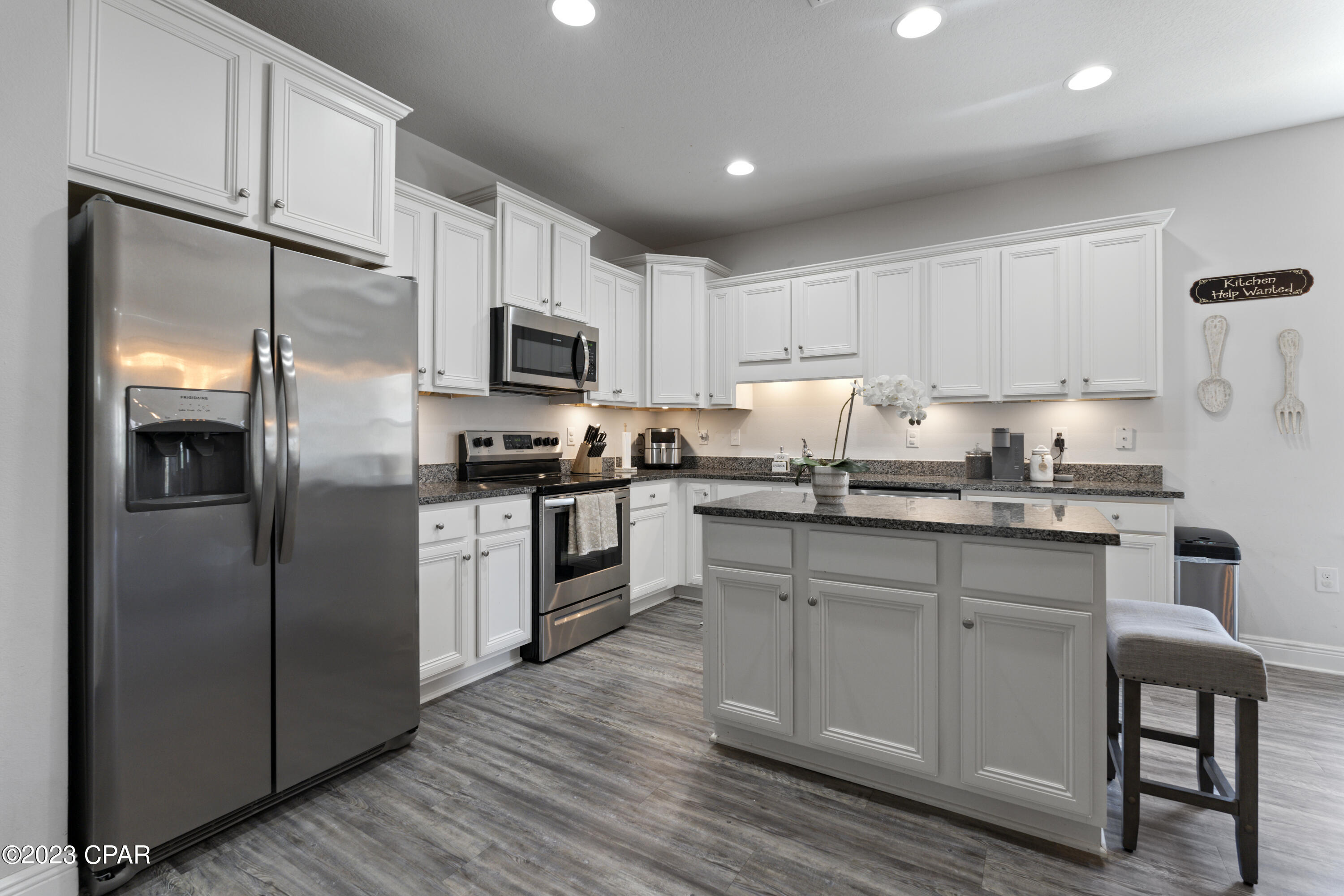 135 N Shoreview Drive