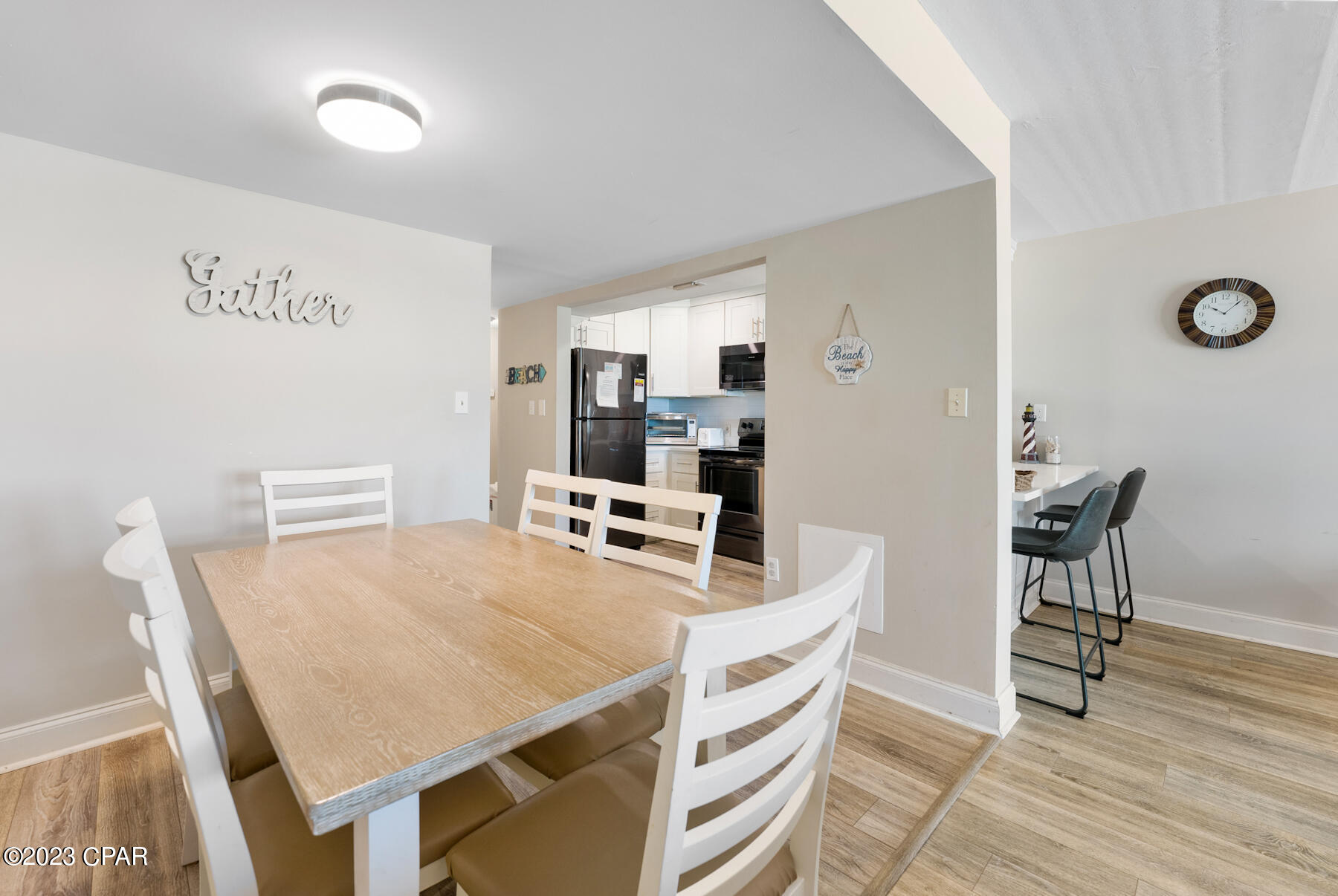 6211 Thomas Drive 409