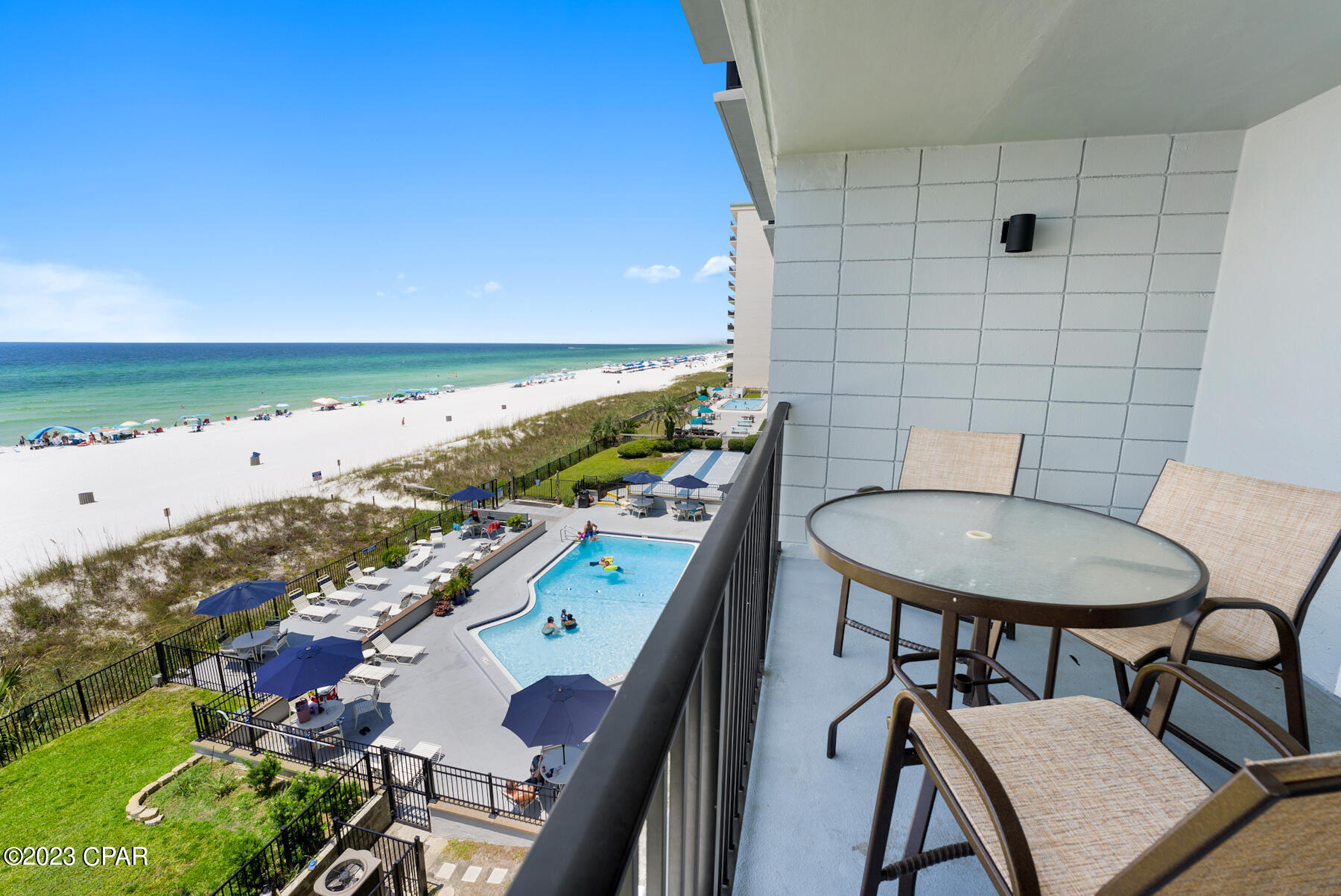 6211 Thomas Drive 409