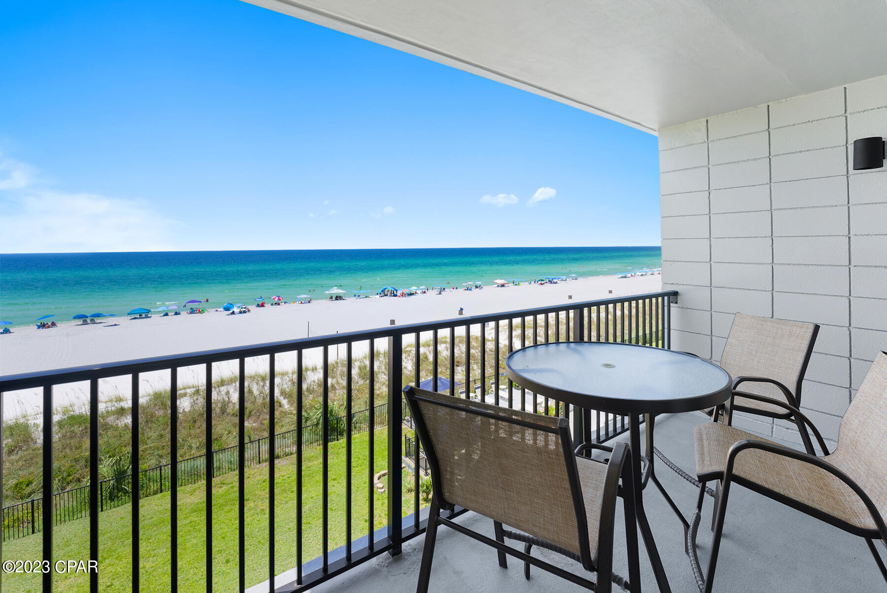 6211 Thomas Drive 409