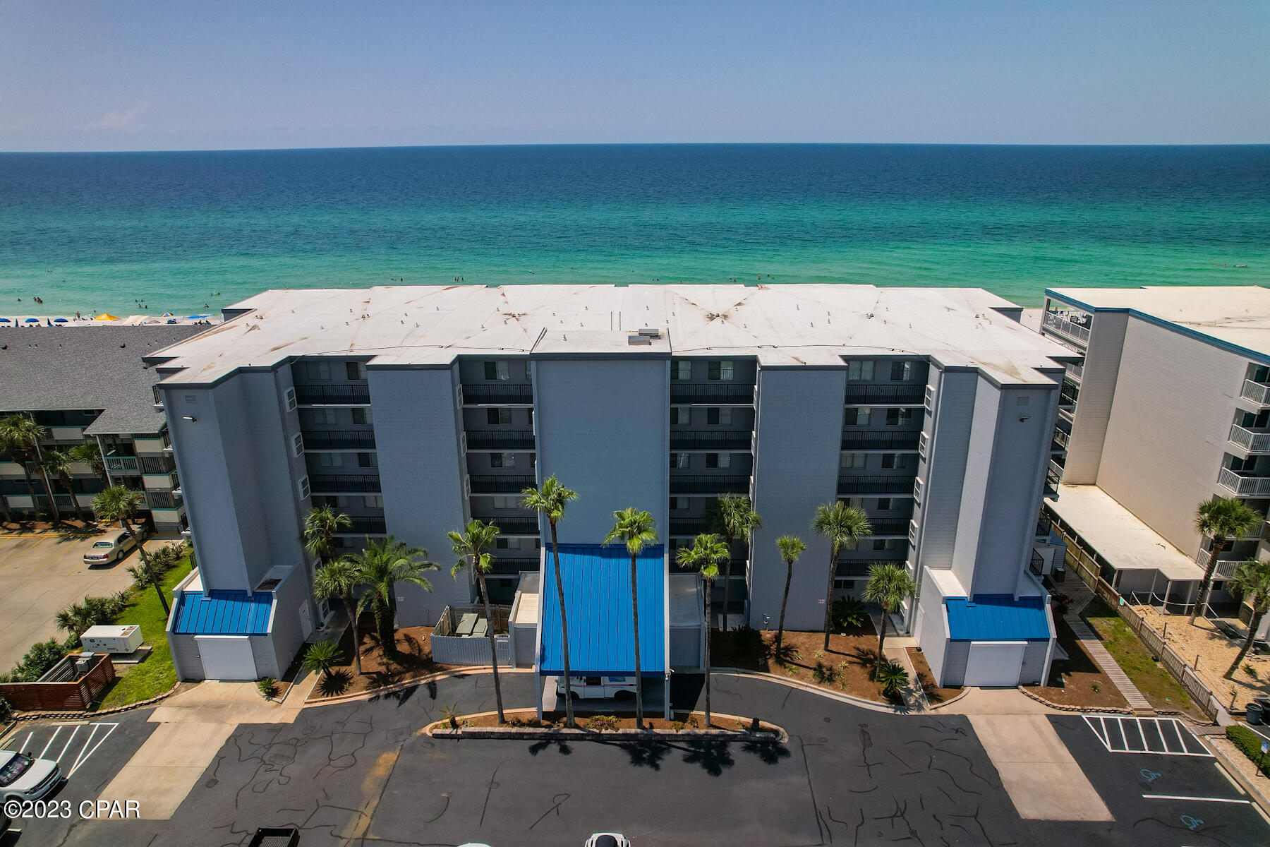 6211 Thomas Drive 409