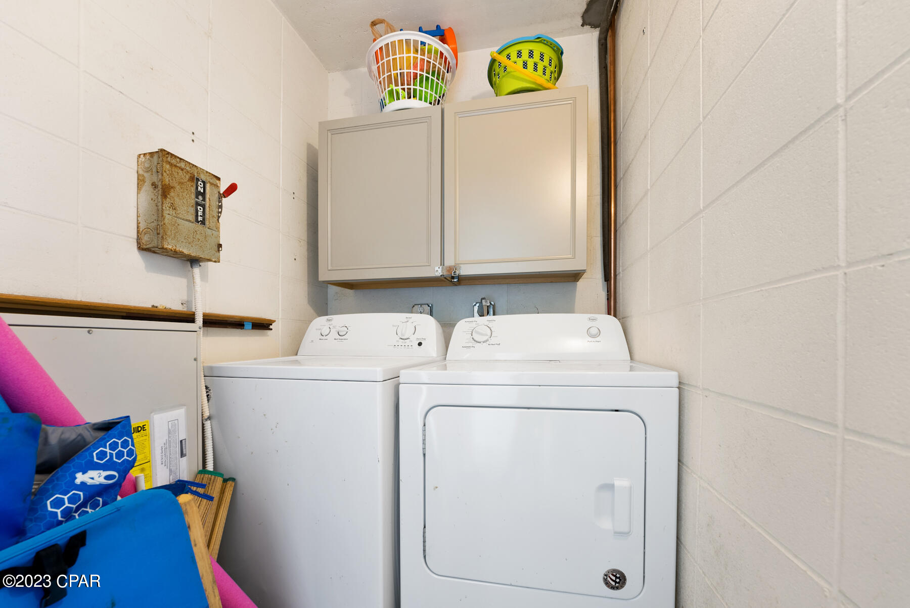 6211 Thomas Drive 409