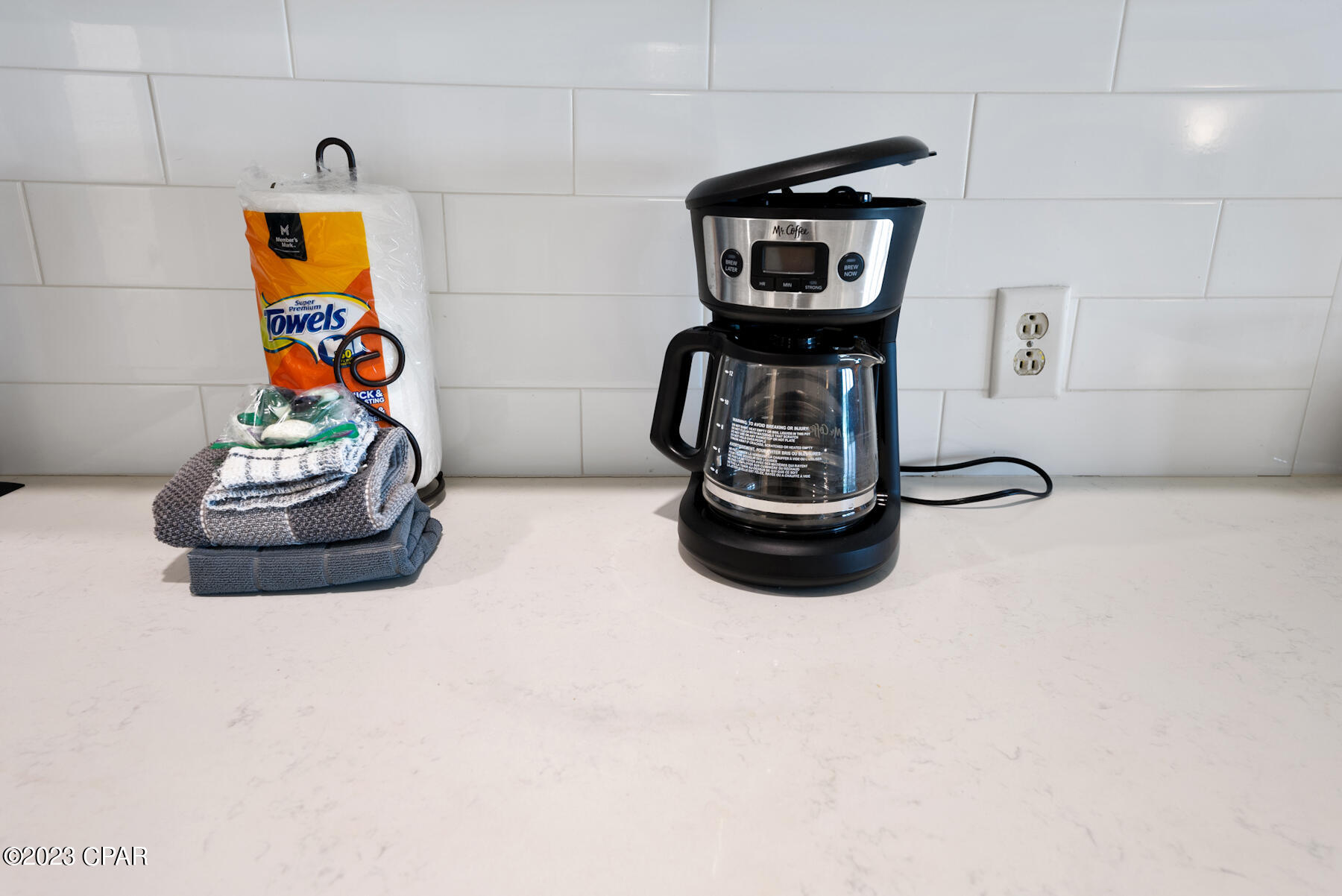 6211 Thomas Drive 409