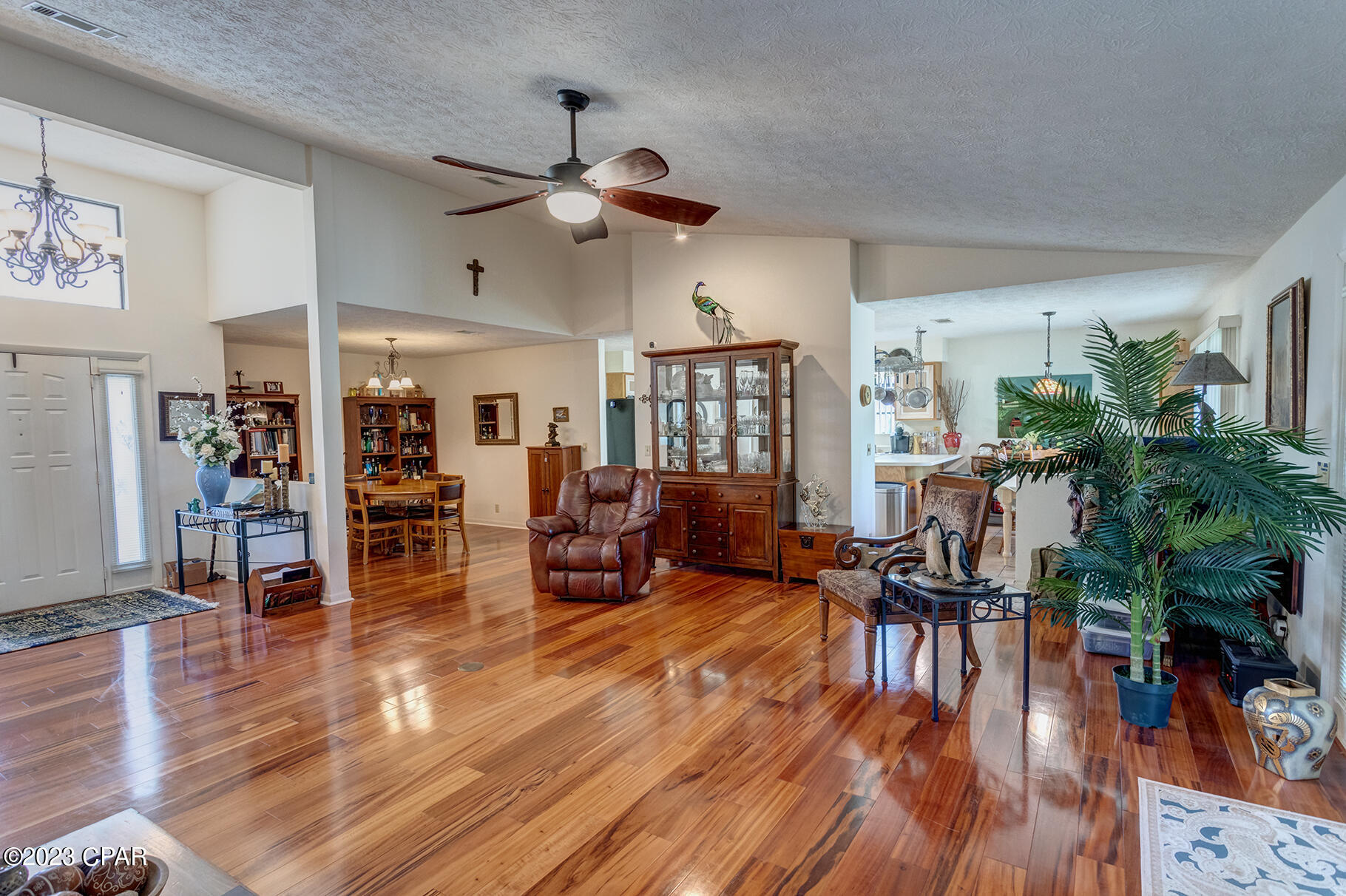 4438 Tropical Drive