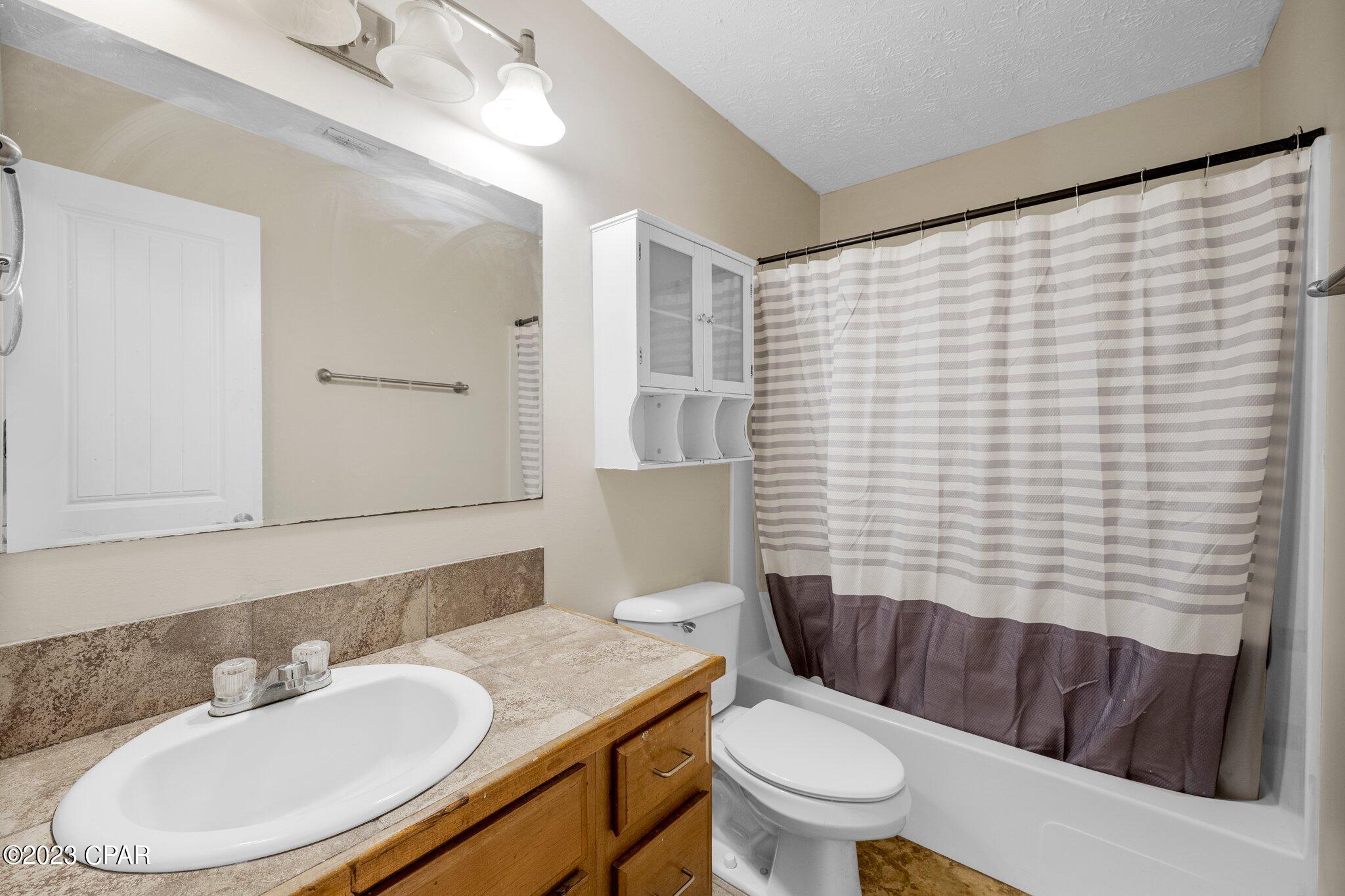 2500 Dorothy Avenue A