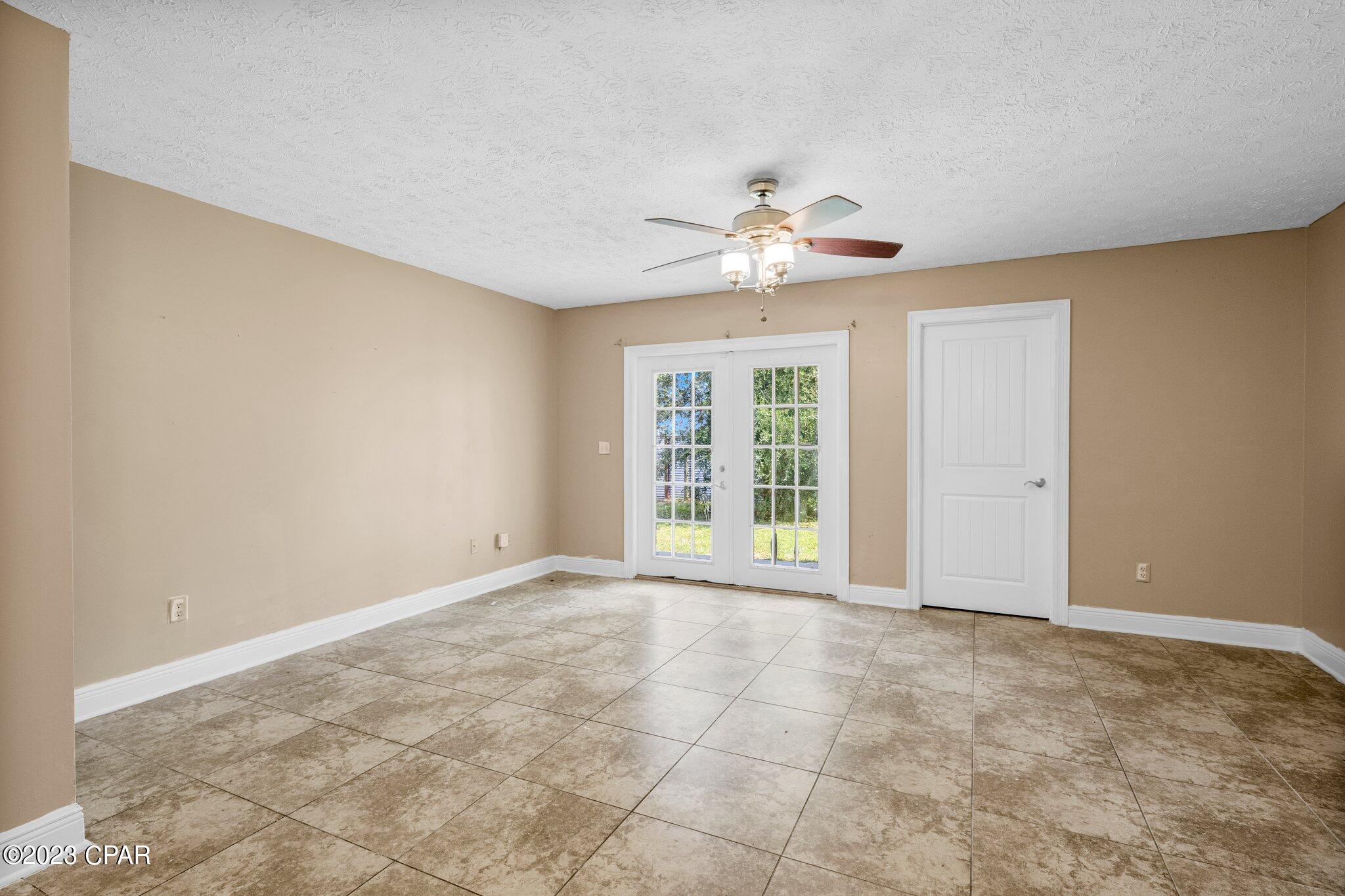 2500 Dorothy Avenue A