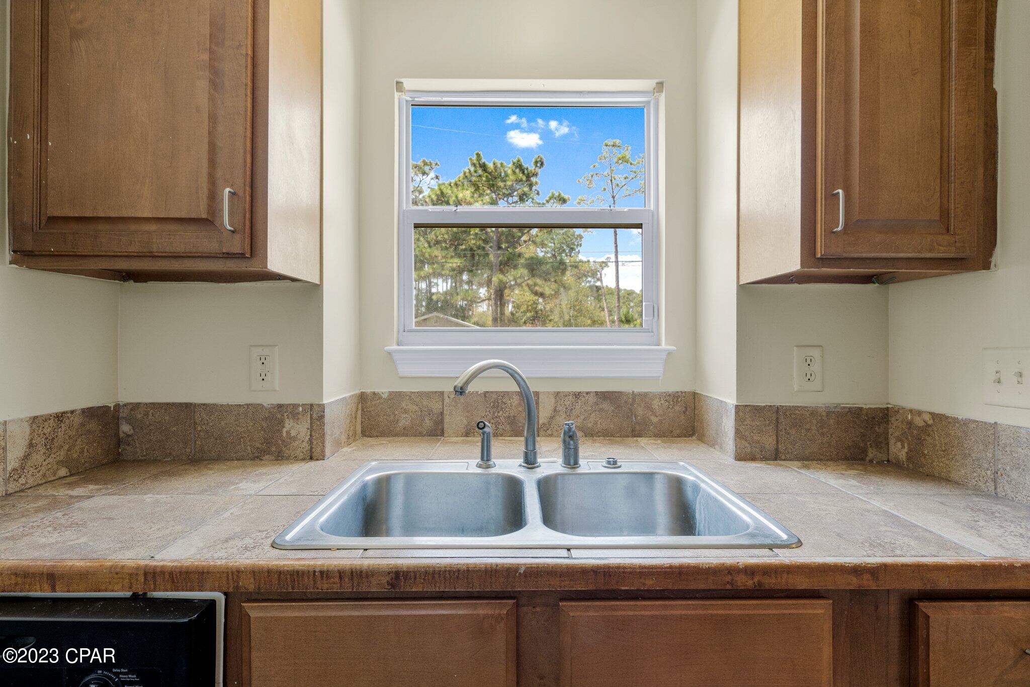 2500 Dorothy Avenue A