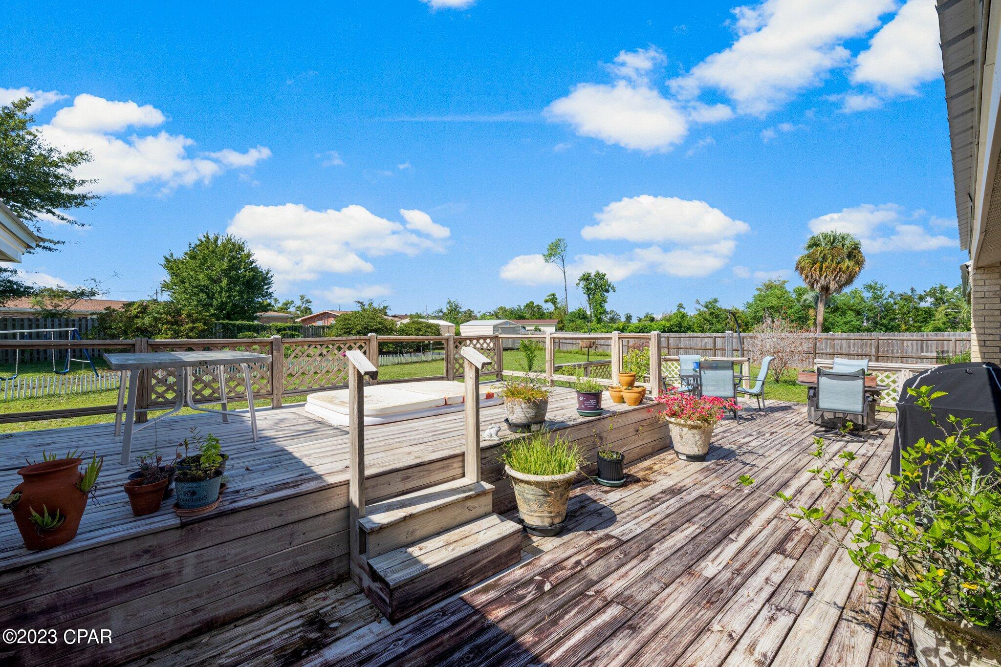 2807 Agnes Scott Drive