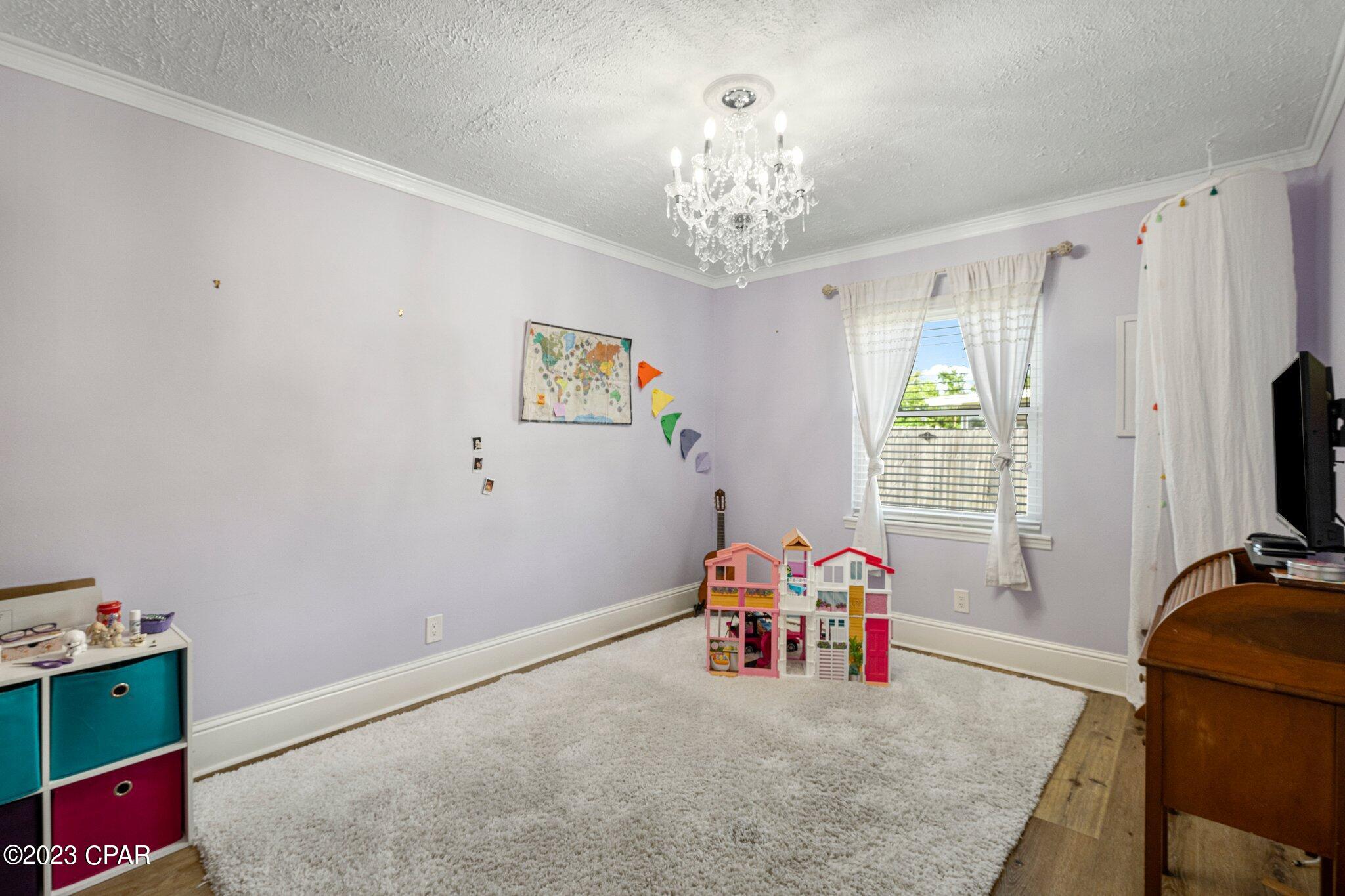 2807 Agnes Scott Drive