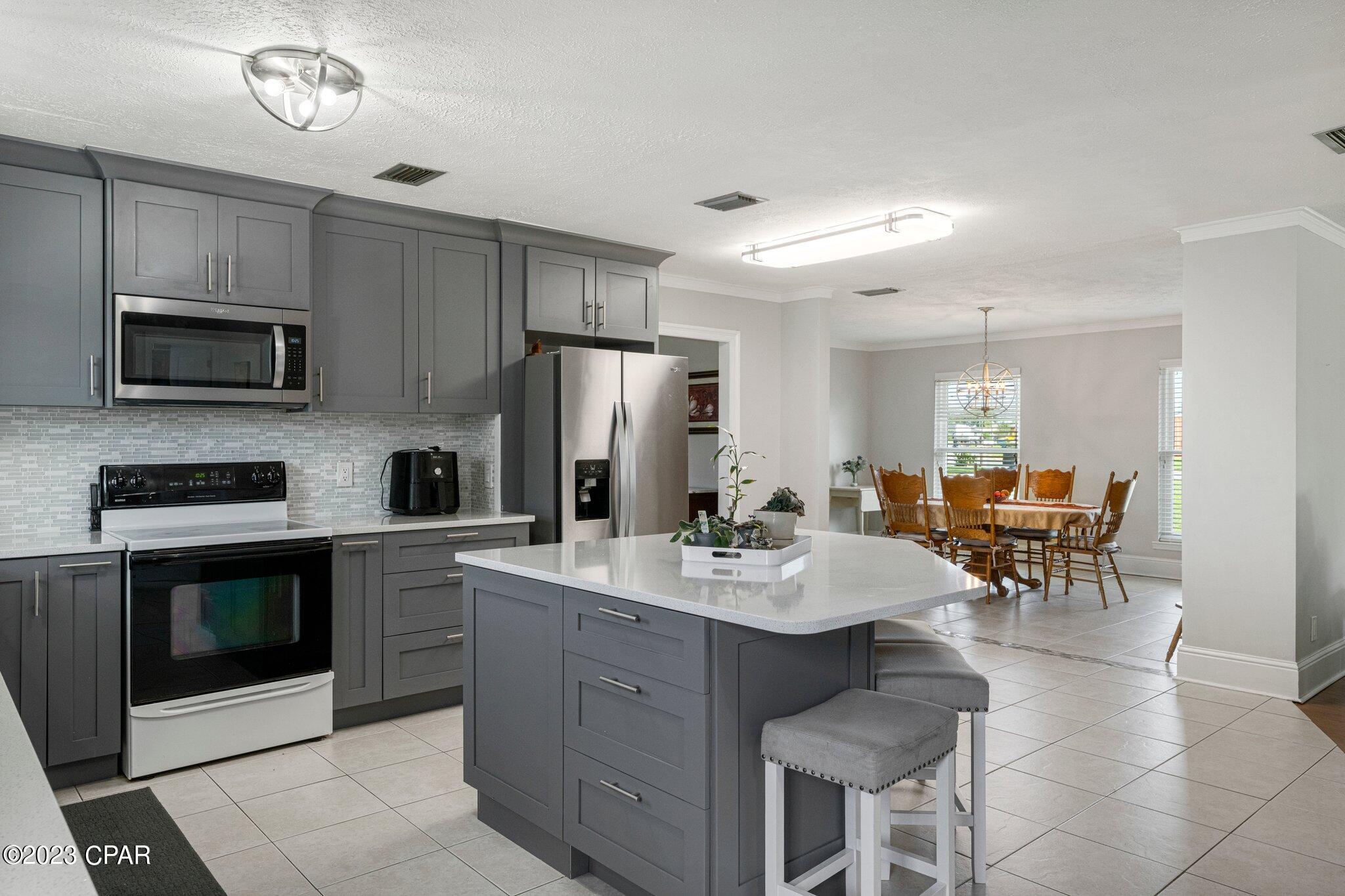 2807 Agnes Scott Drive